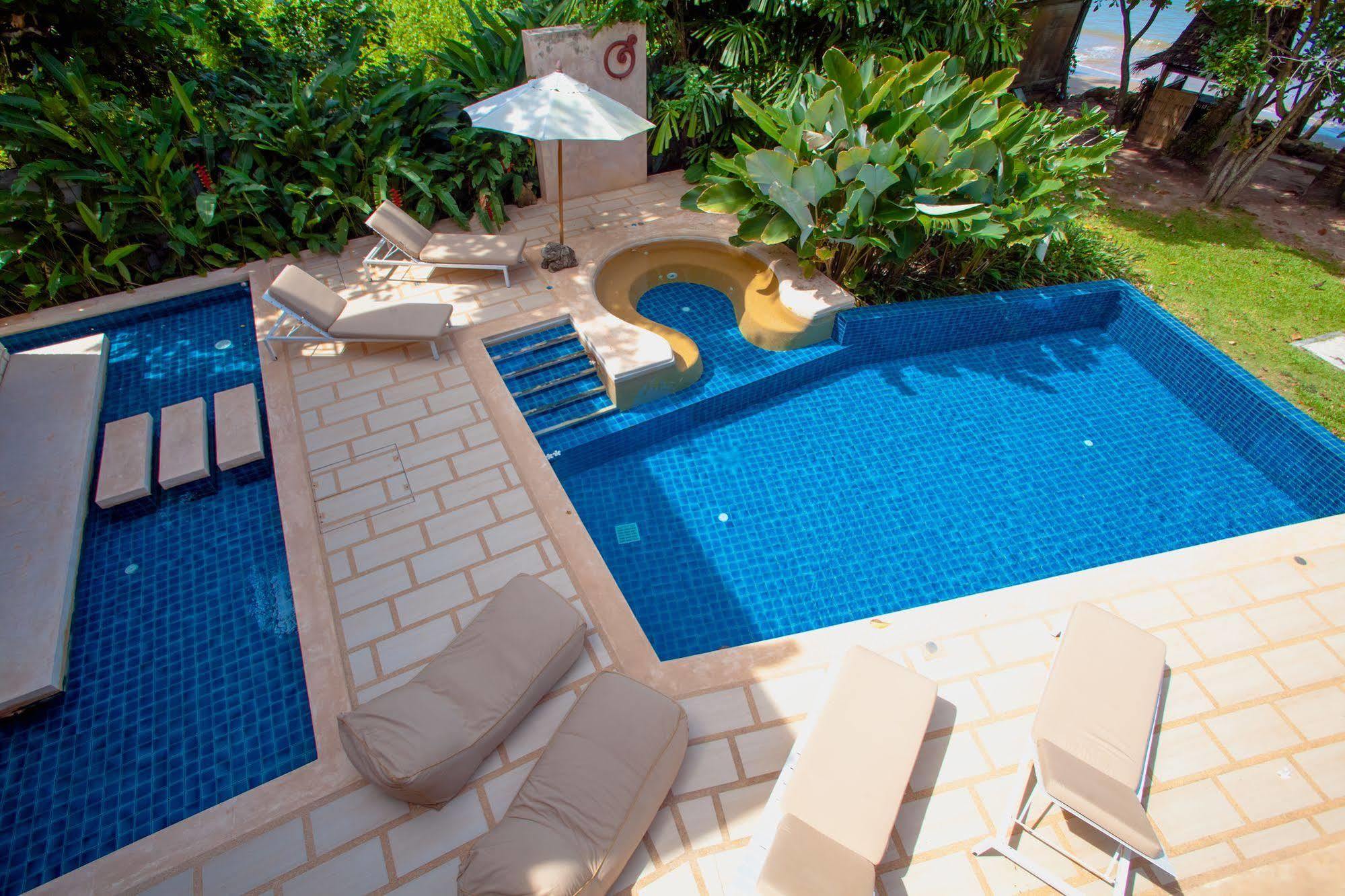 Amatapura Beachfront 1, Sha Certified Villa *