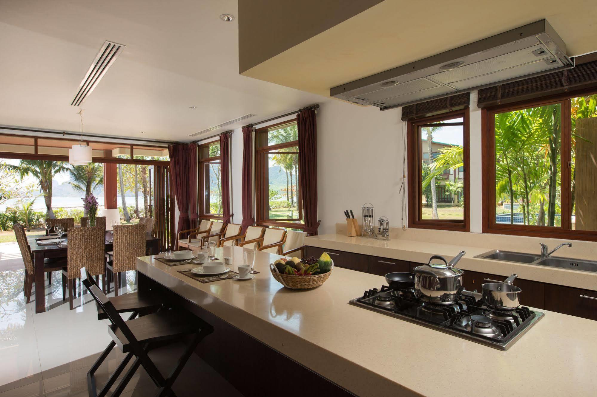 Amatapura Beachfront 1, Sha Certified *