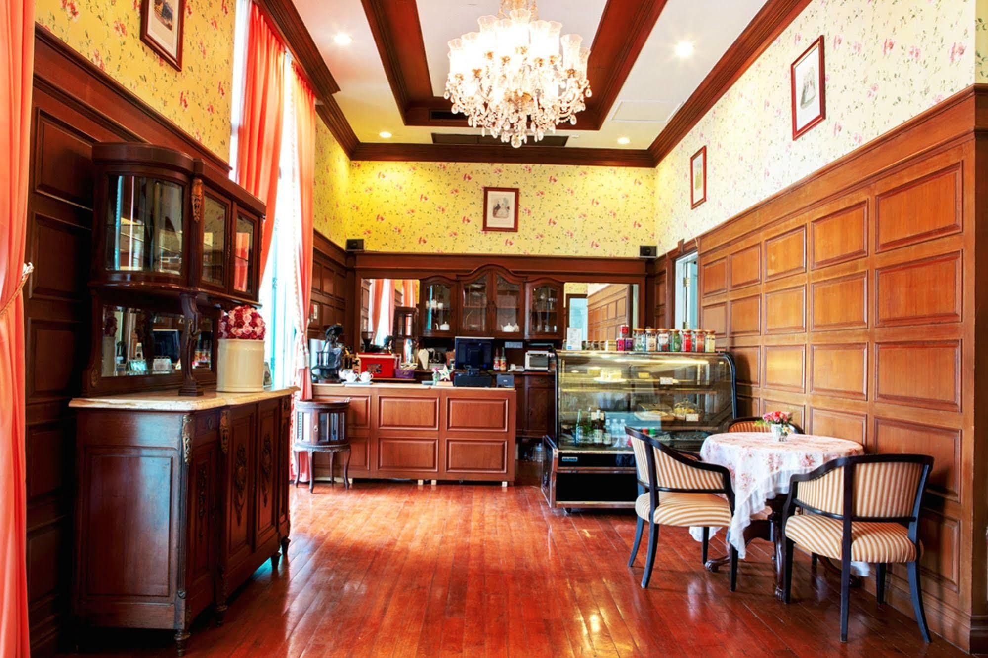 Hotel Chateau De Khaoyai & 4*