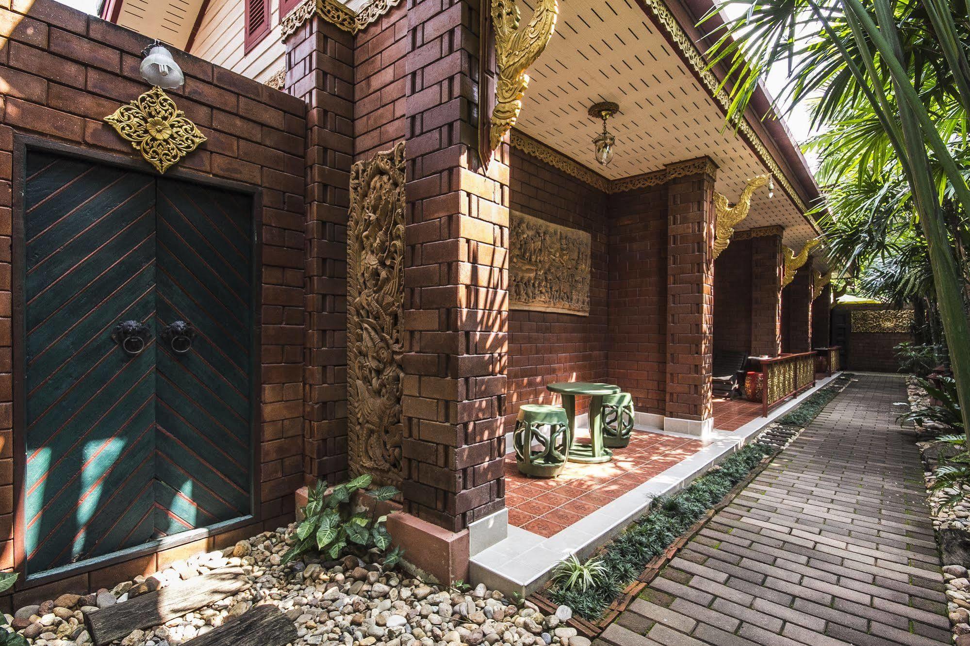 Irawadee Inn Mae Sot