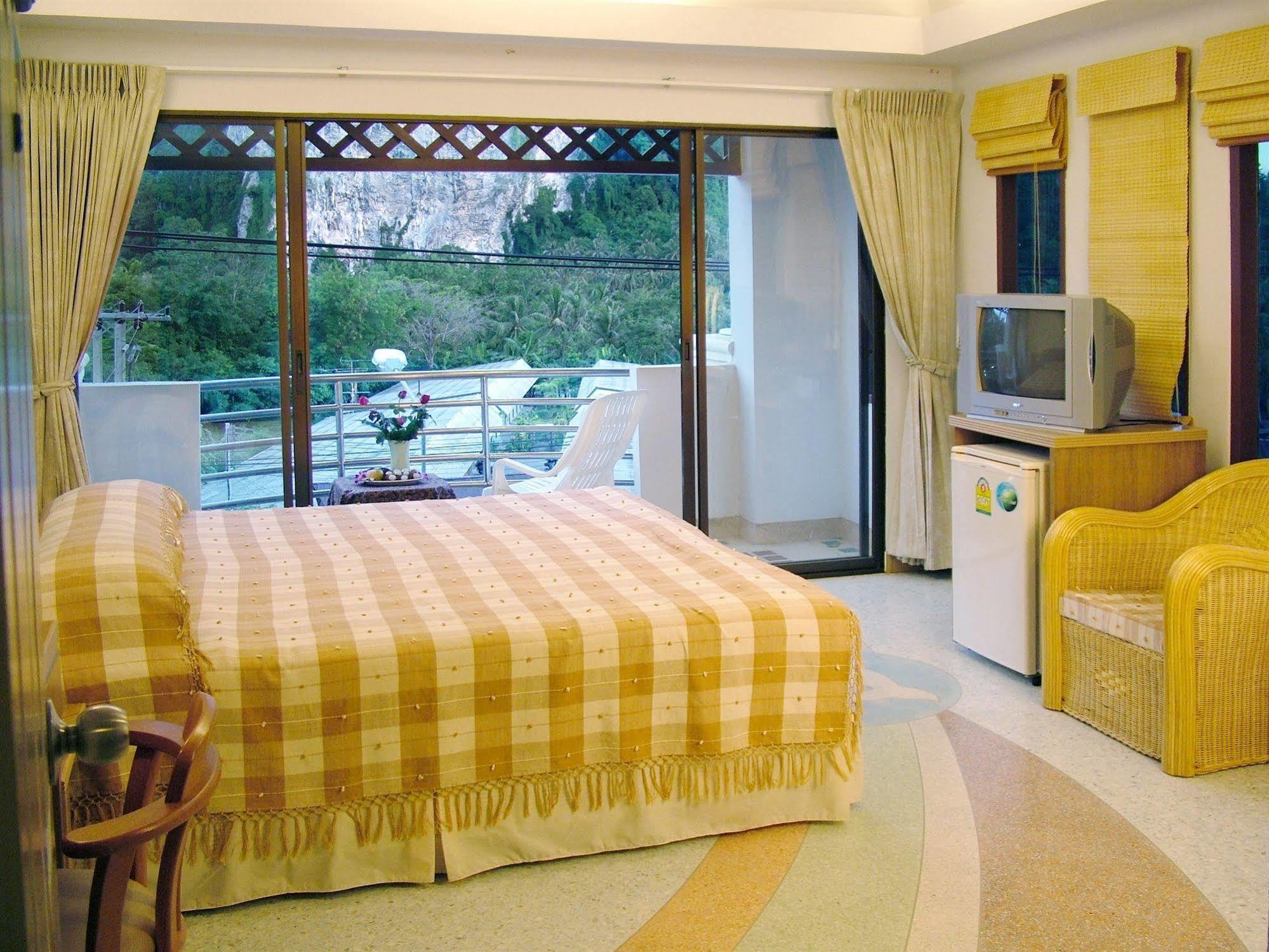 Phranang Place- Sha Extra Hotel