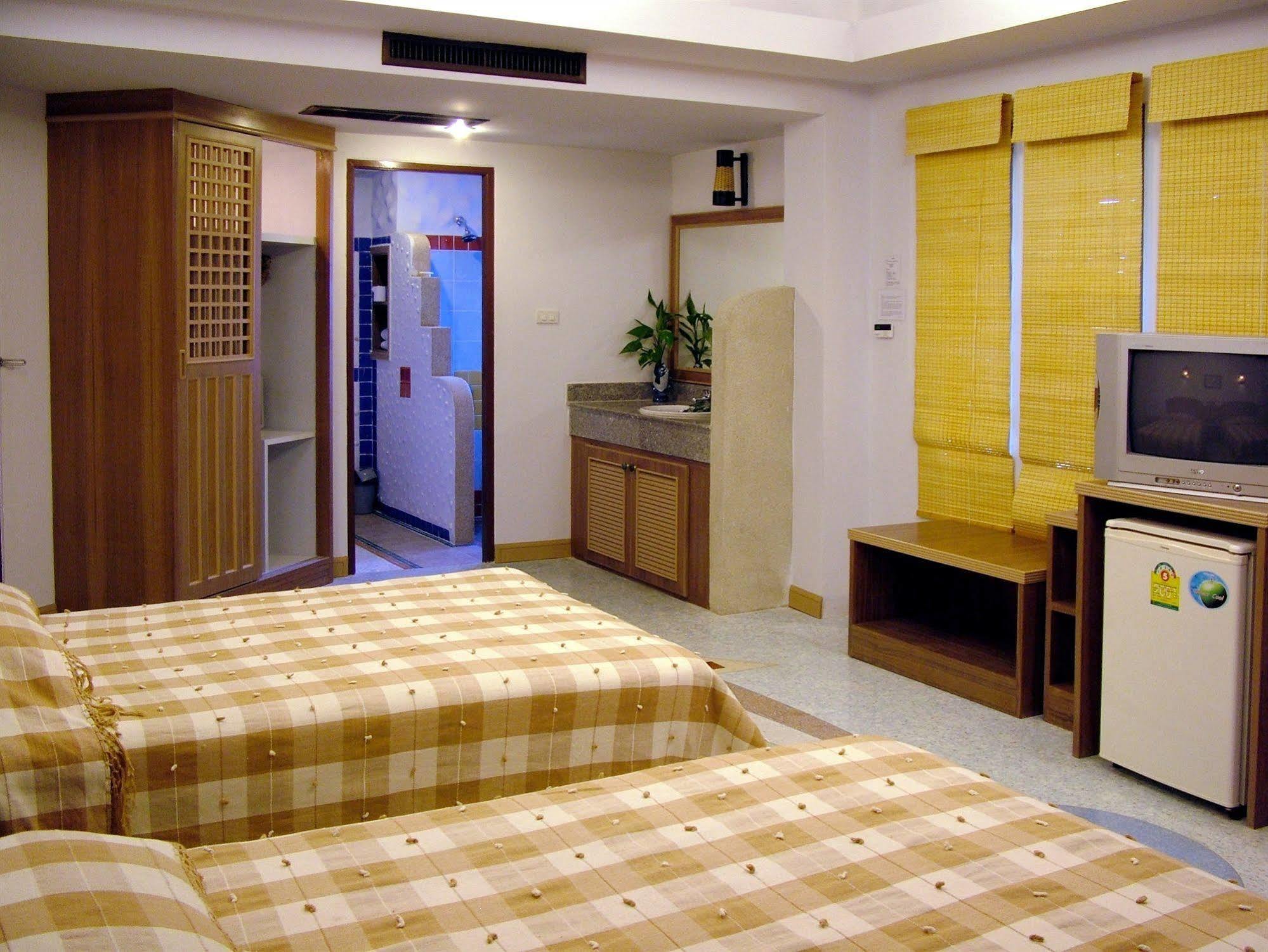 Phranang Place- Sha Extra 3*