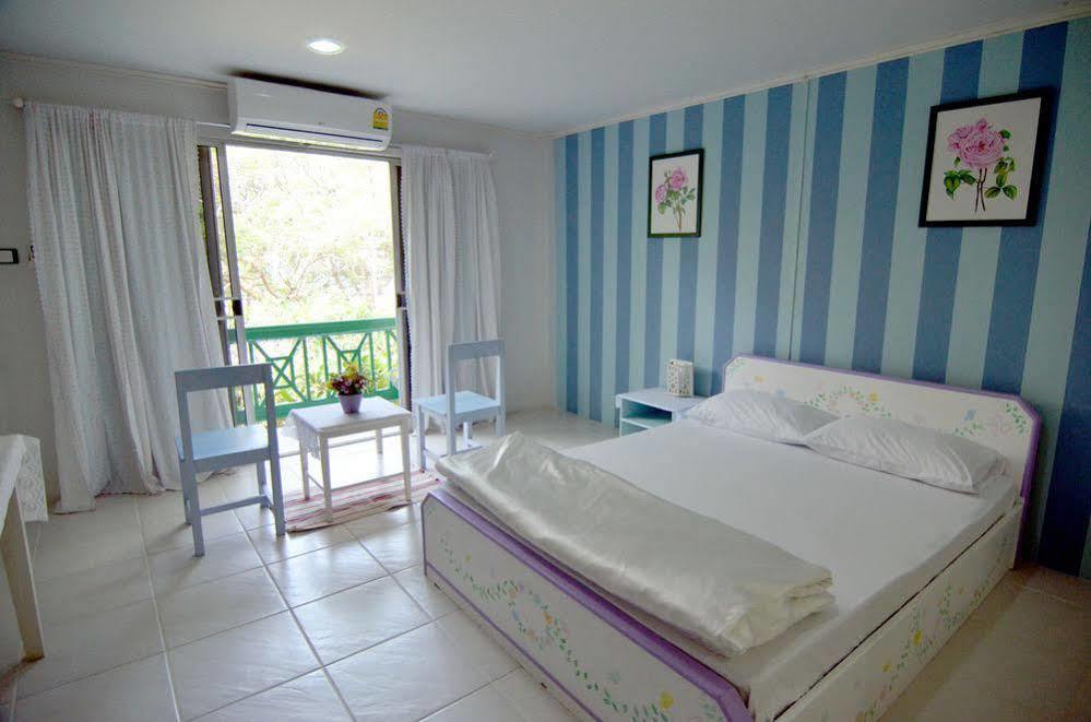 Hotel Makmai - 3*