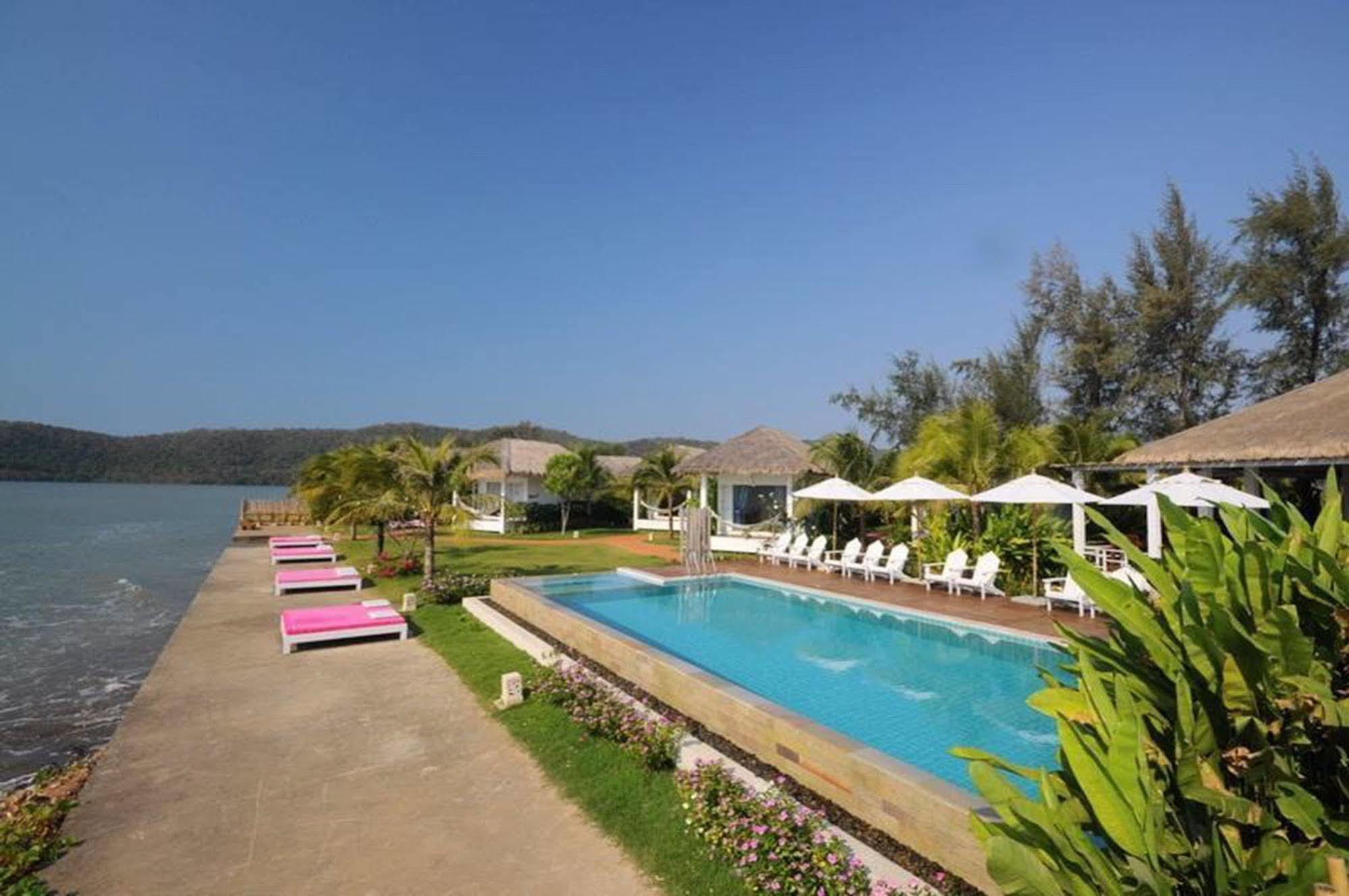 Sea Coco Resort