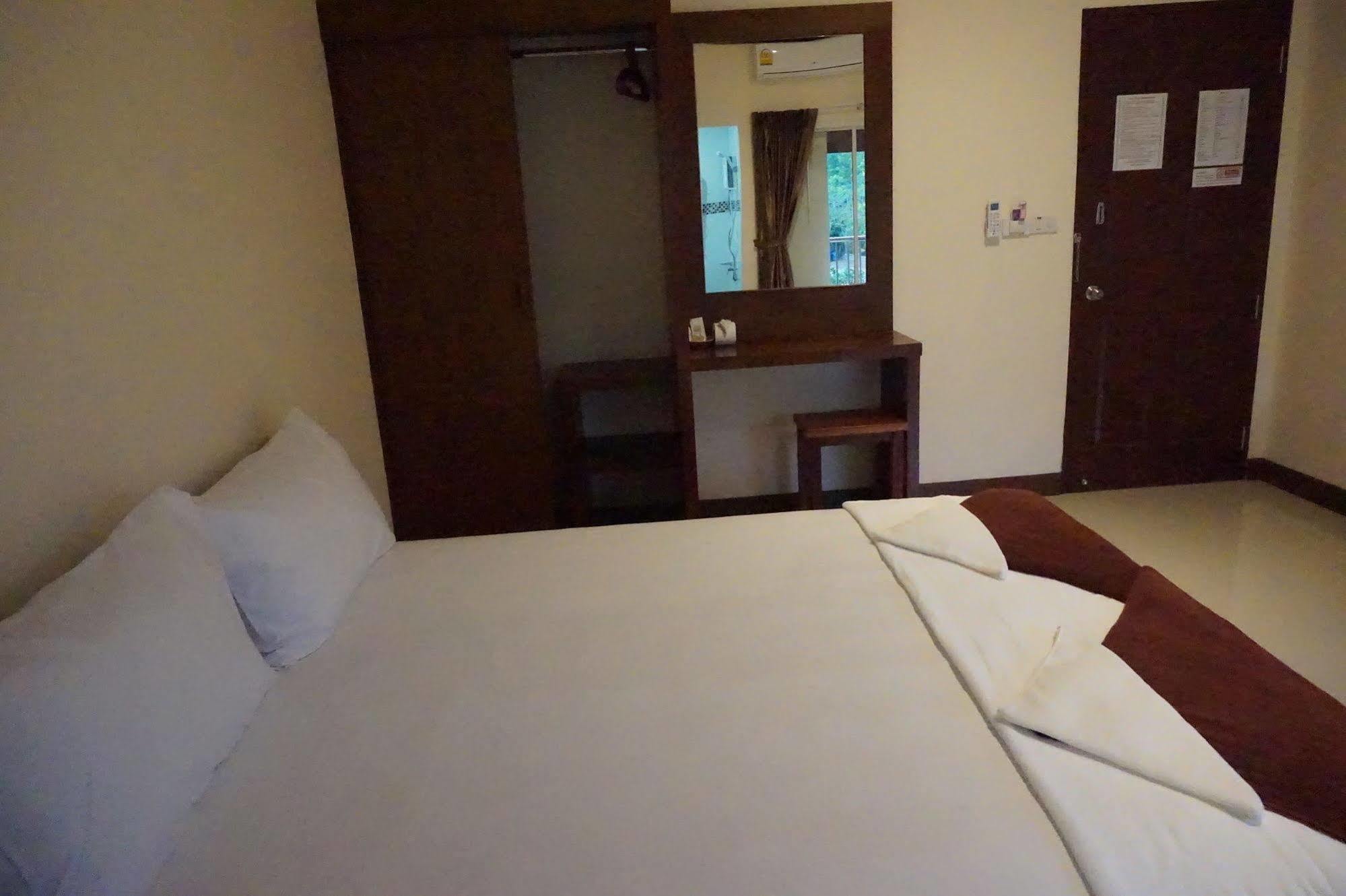 Snowhouse Aonang Krabi Guest house 3*