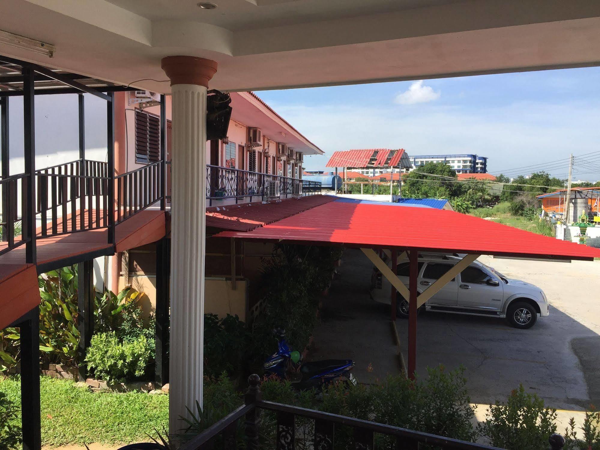 Baan Kaew Ruen Kwan Holiday park Jomtien Beach