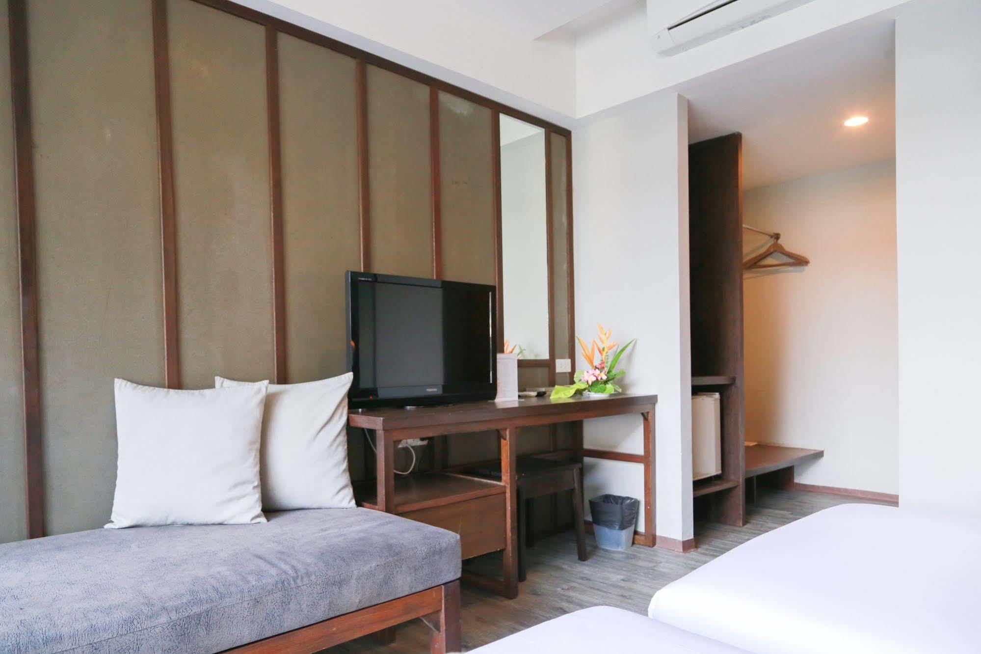 Resort La Lune Koh Samet