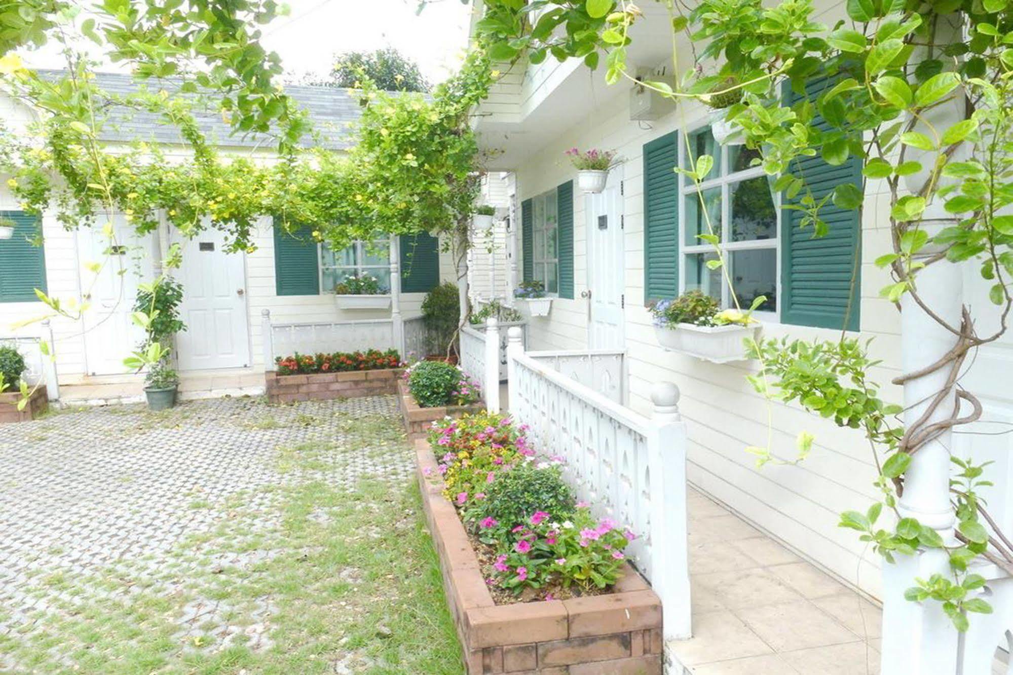 Oberry Hotel 3*