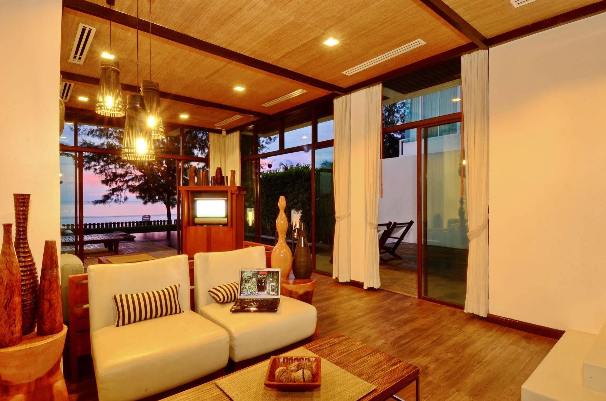 Tolani Le Bayburi Villas, Hua Hin - Resort