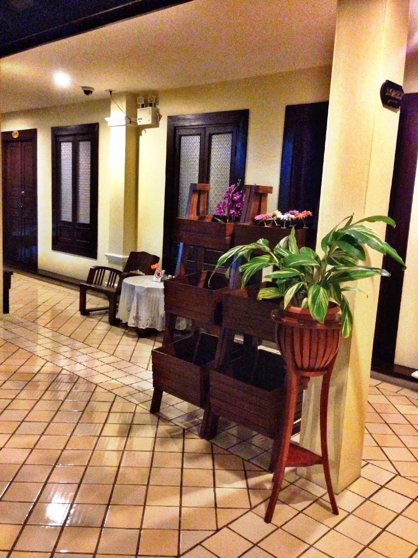 Hotel Na Thapae