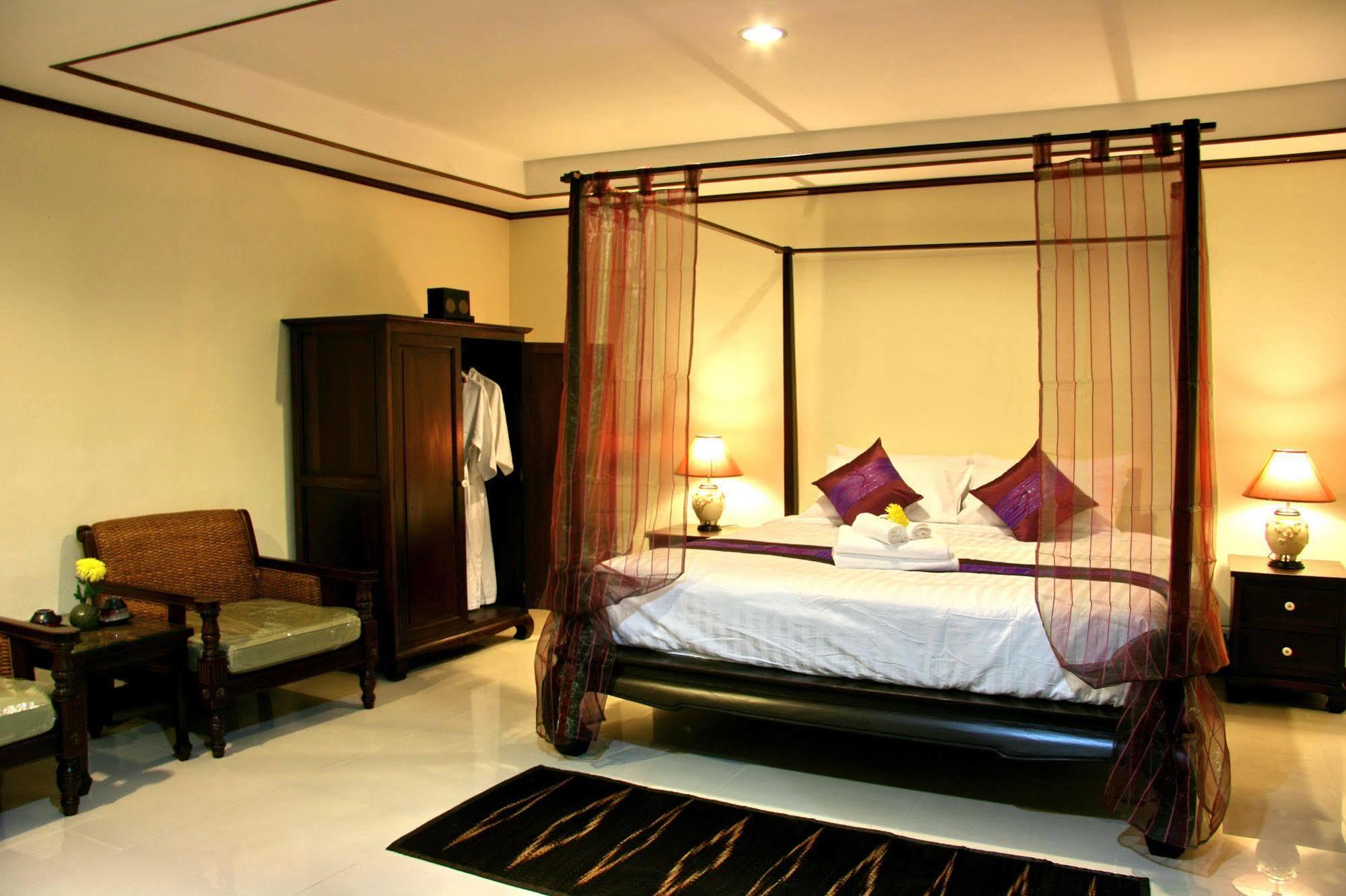 Hotel Na Thapae