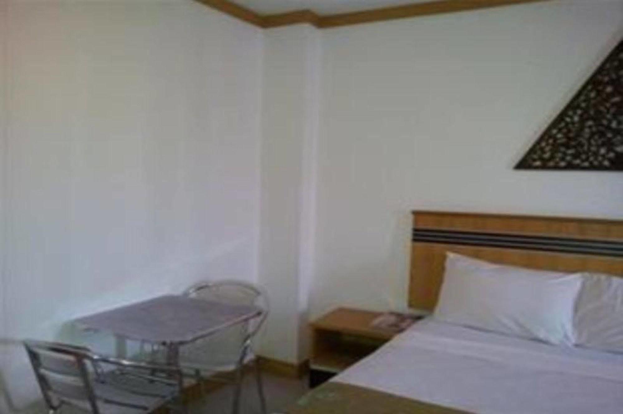 Chanapol Mansion Yai Hotel Hat Yai