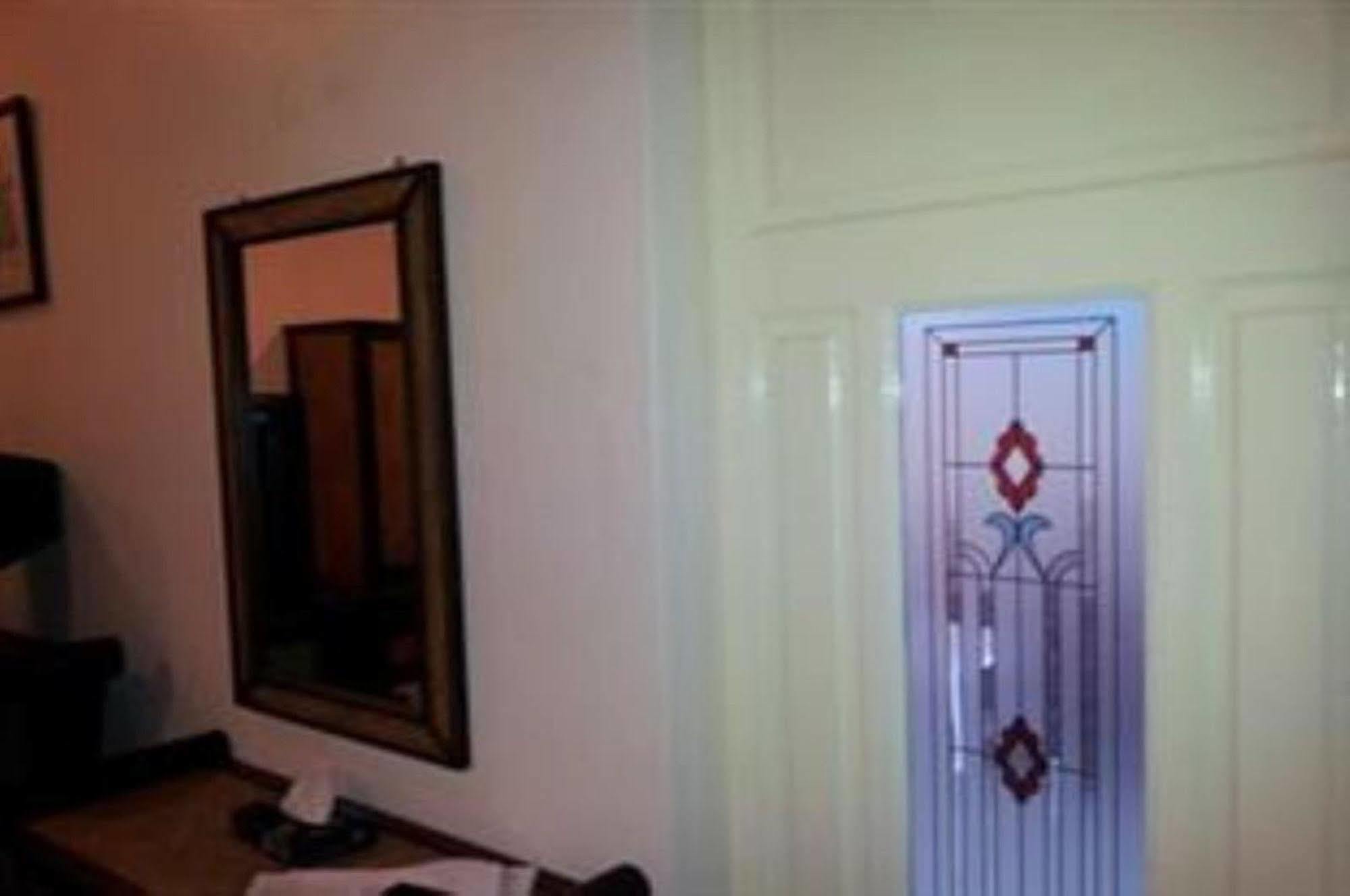 Hotel Chanapol Mansion Yai