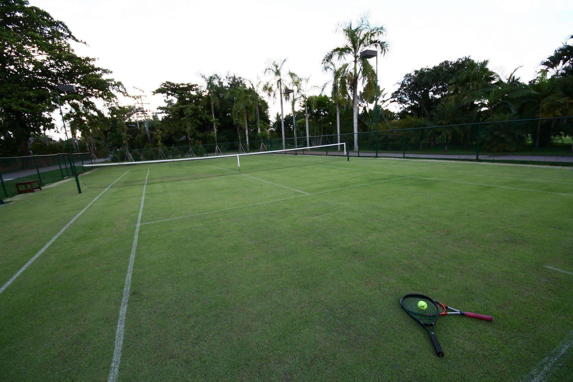 Mae Jo Golf & Resort