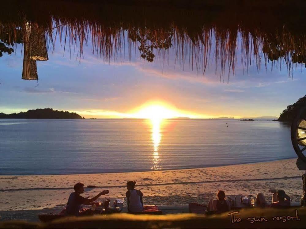 The Sun And Restaurant Resort Koh Phayam
