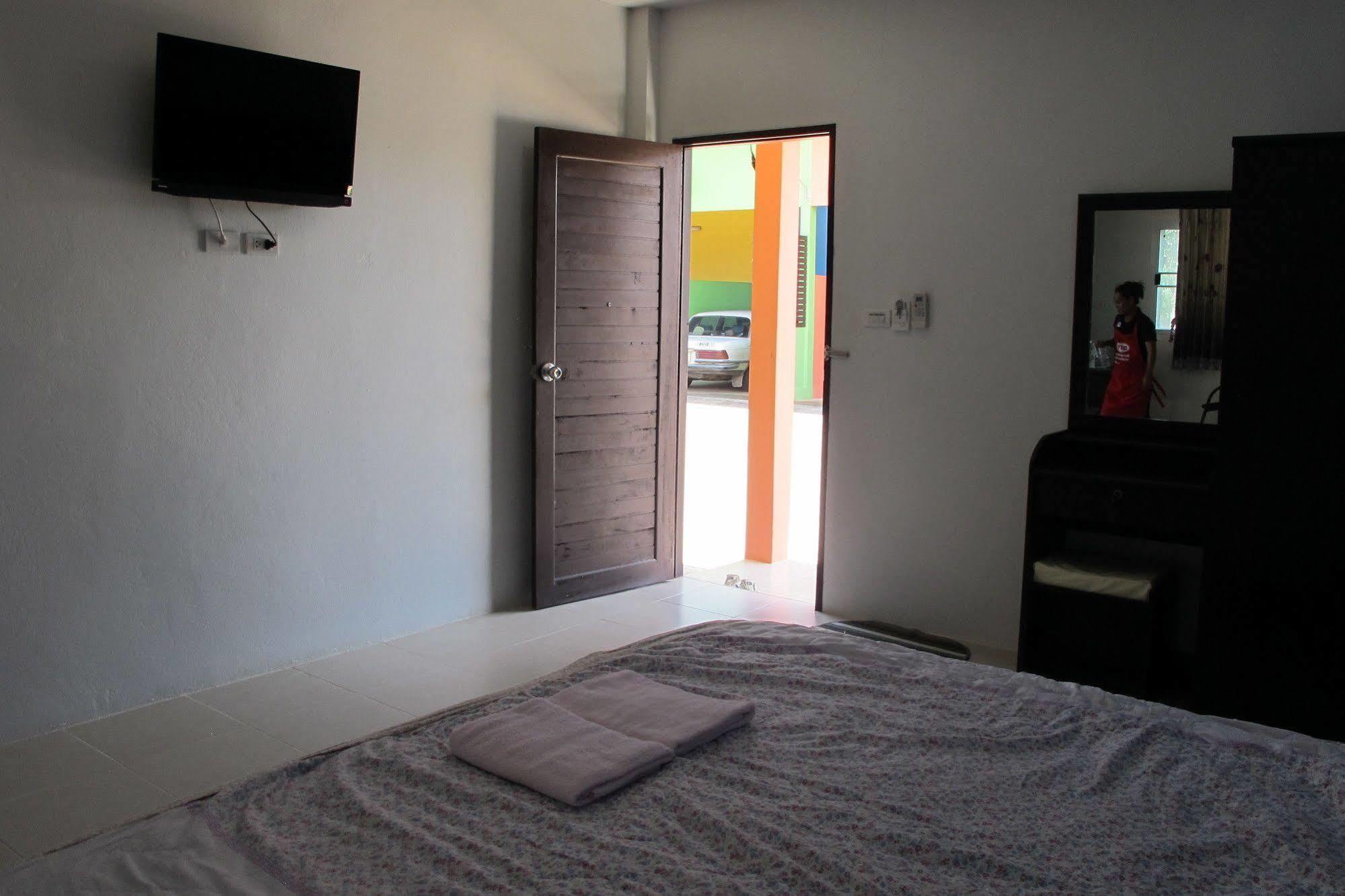 Resort Tongmai Surat Thani