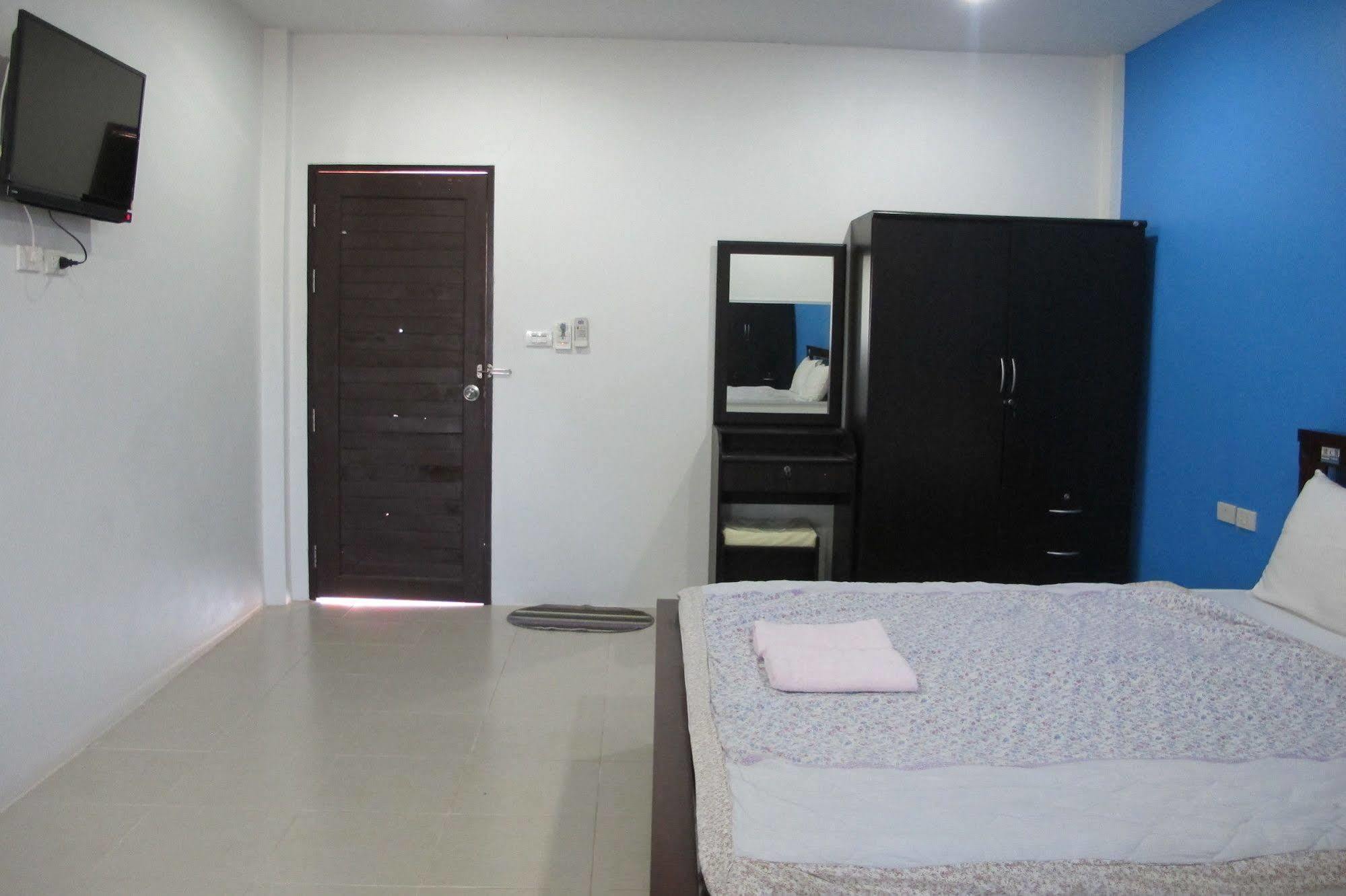 Resort Tongmai Surat Thani