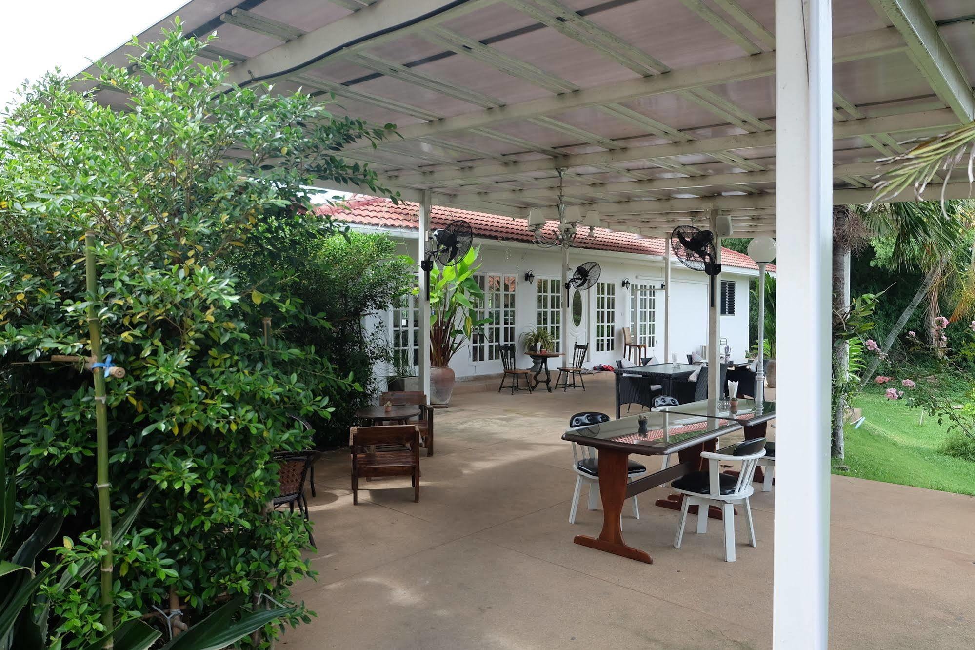 Royal Princess Hotel Lamphun