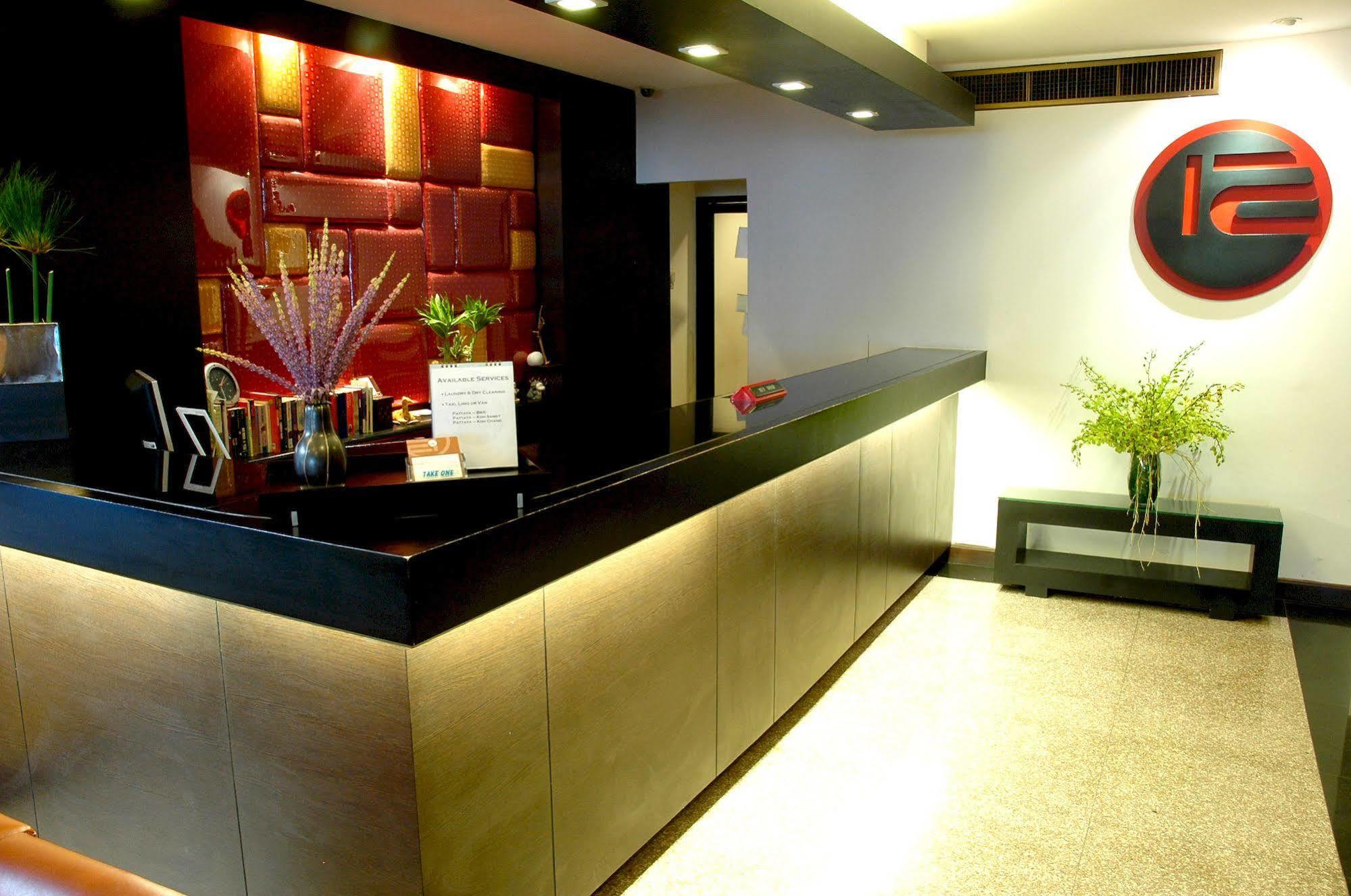 Hotel The Twelve 3*