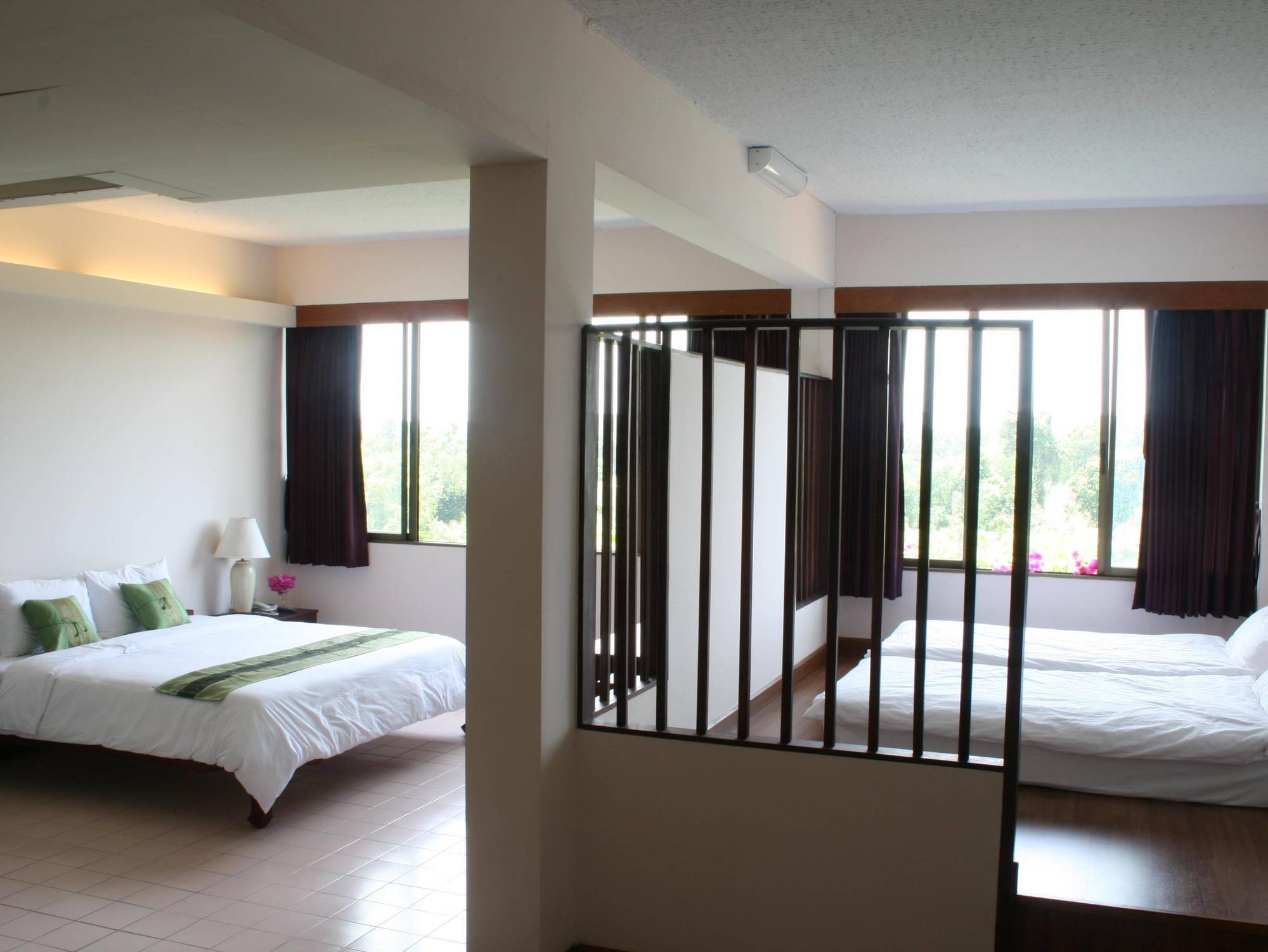 Mae Pim Hotel
