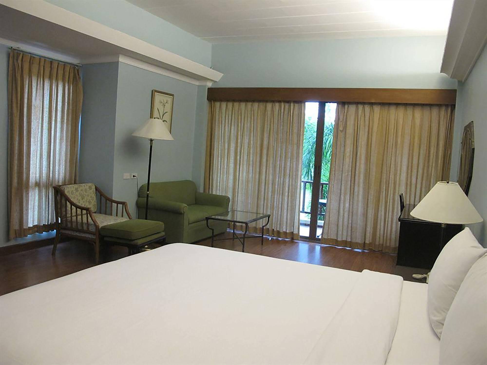 Hotel Mae Pim Mae Phim