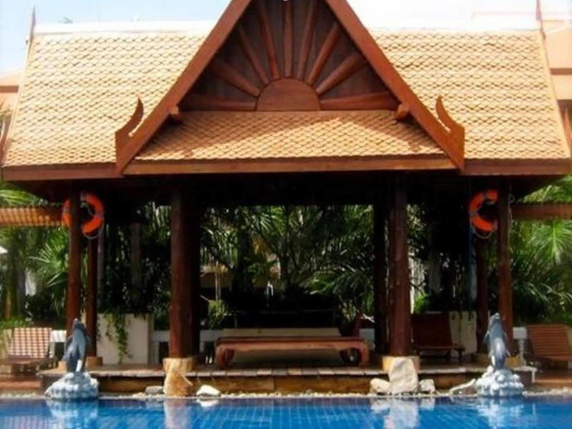 Hotel Mae Pim Mae Phim