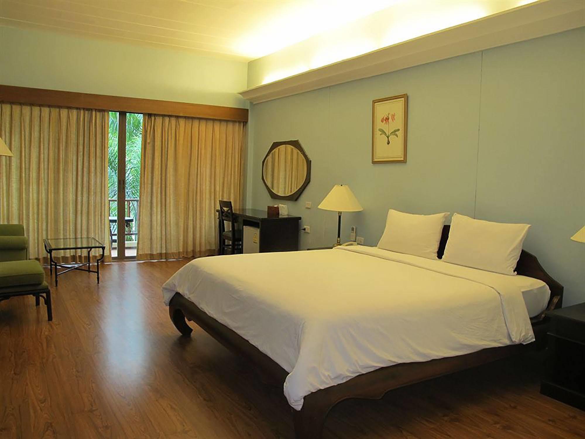 Mae Pim Hotel Mae Phim