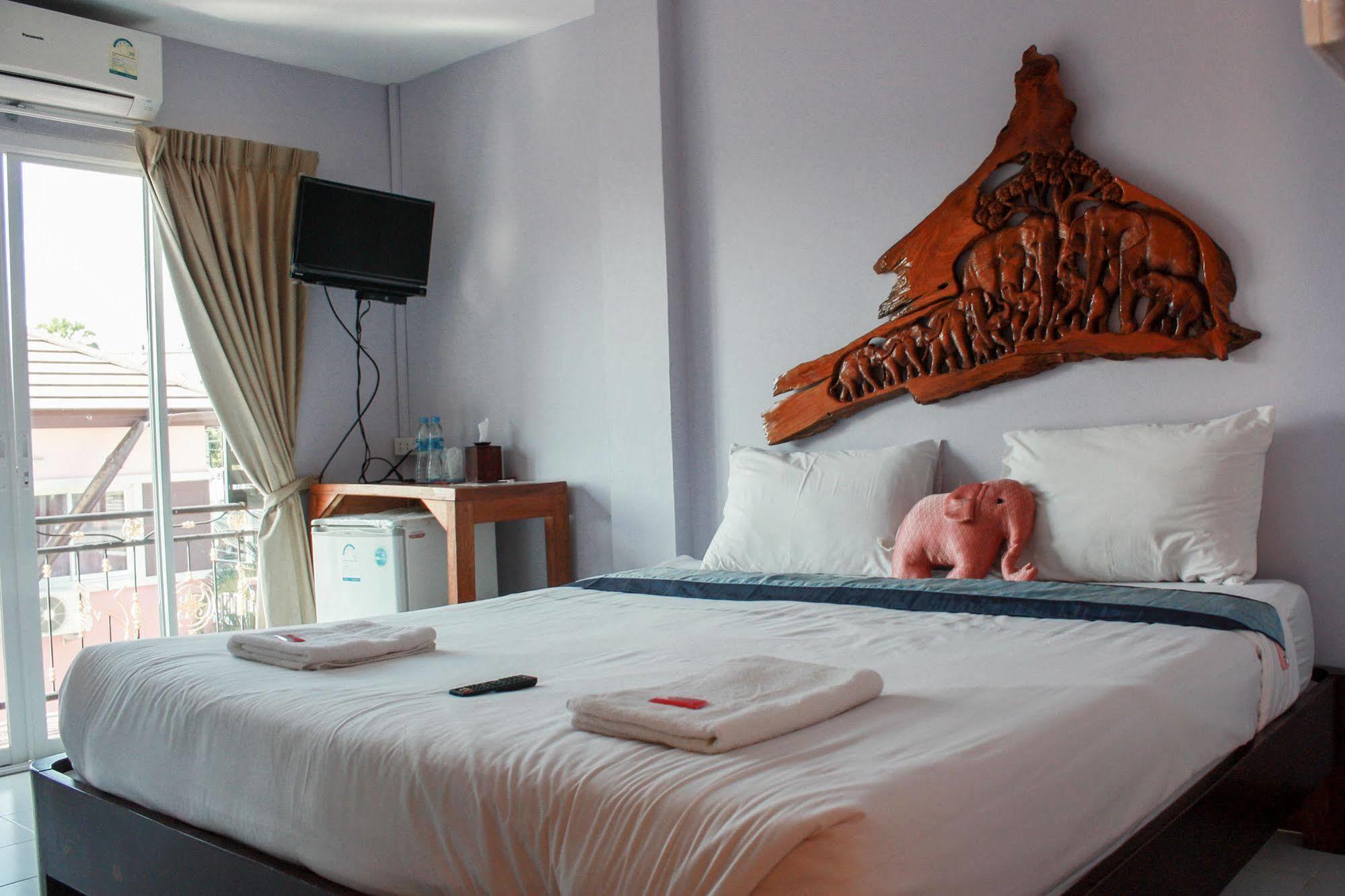 Baan Taklom Chomtalay 3* Cha-Am
