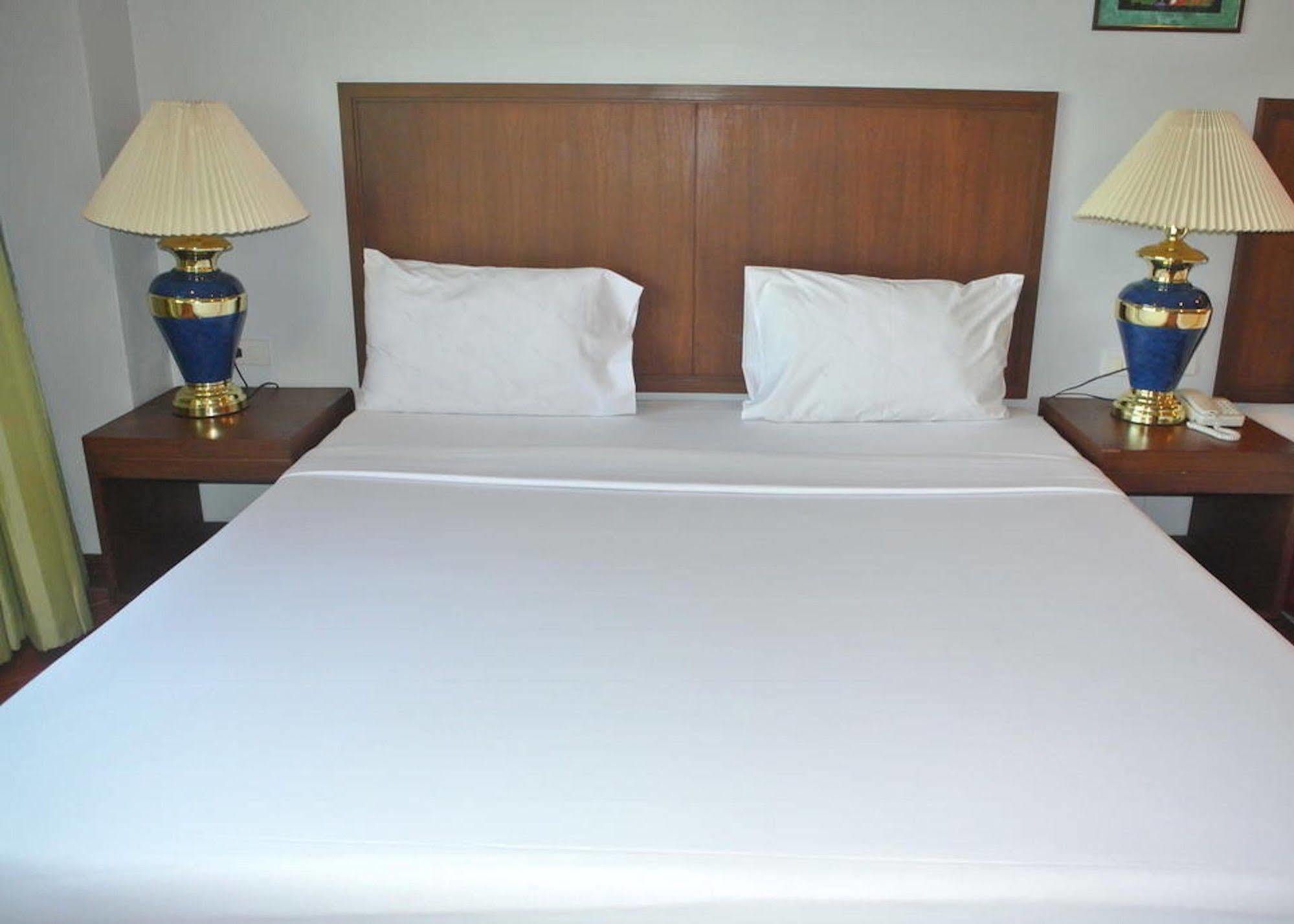 Hejia Grand 3* Sadao