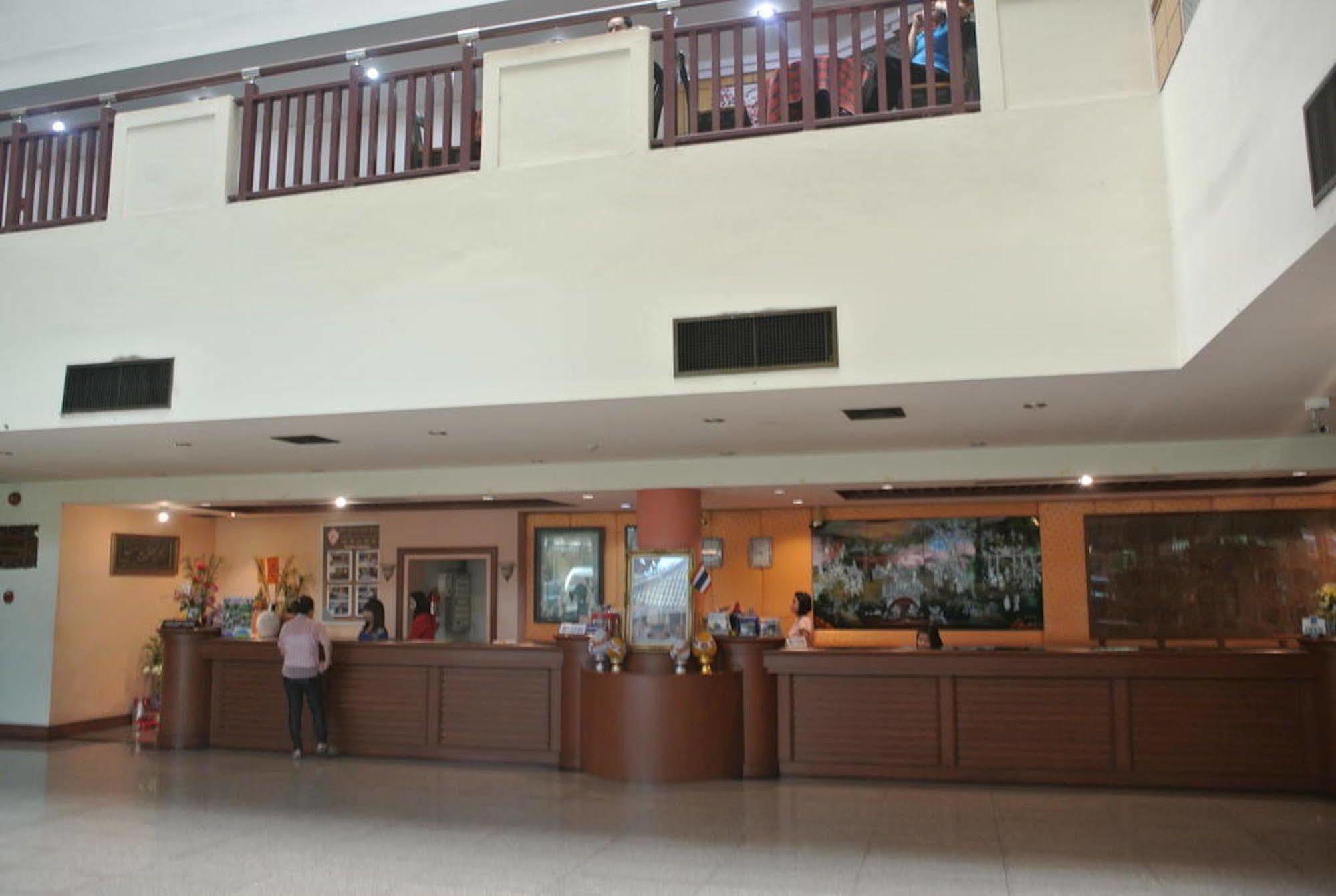 Hejia Grand Hotel Sadao