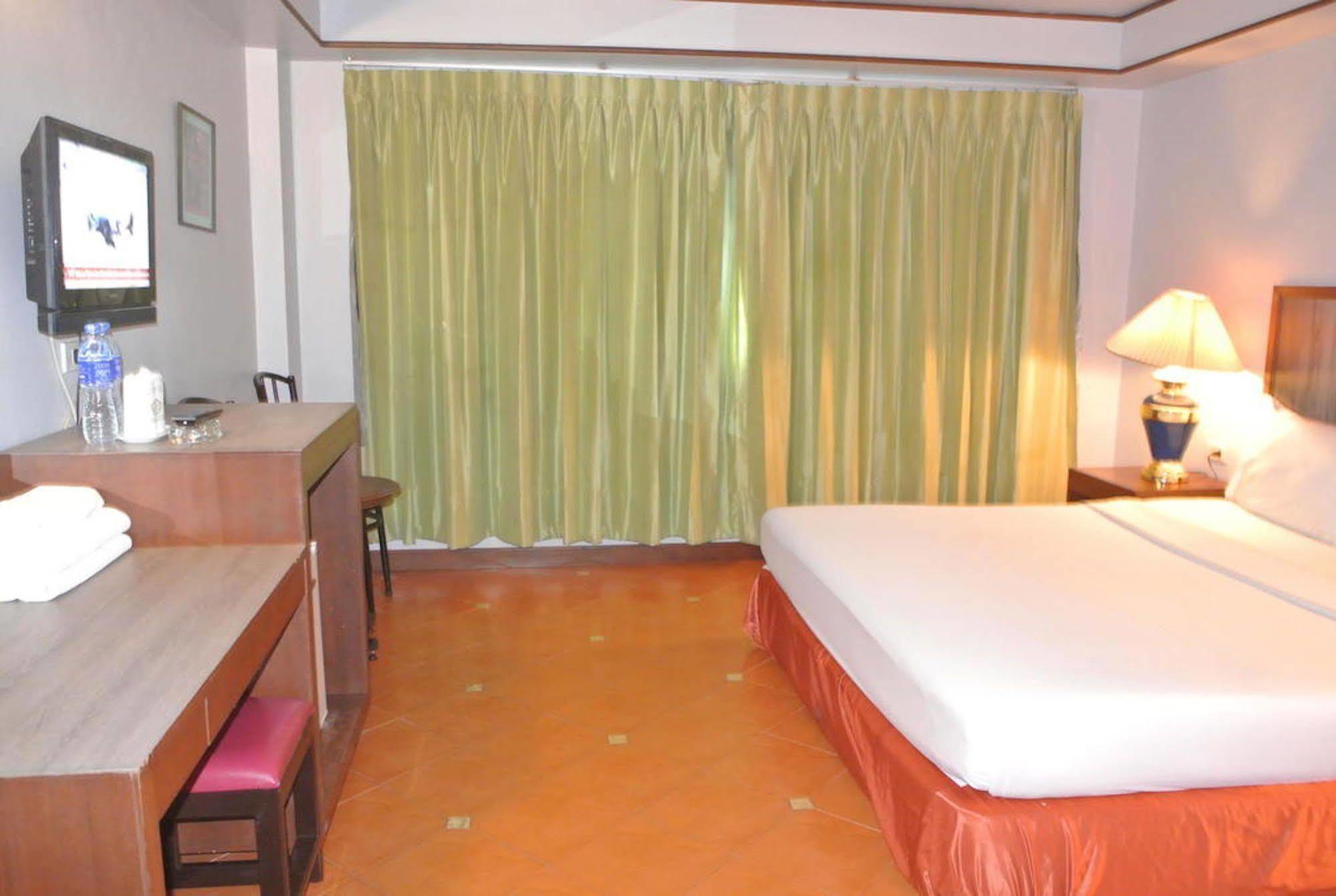 Hotel Hejia Grand