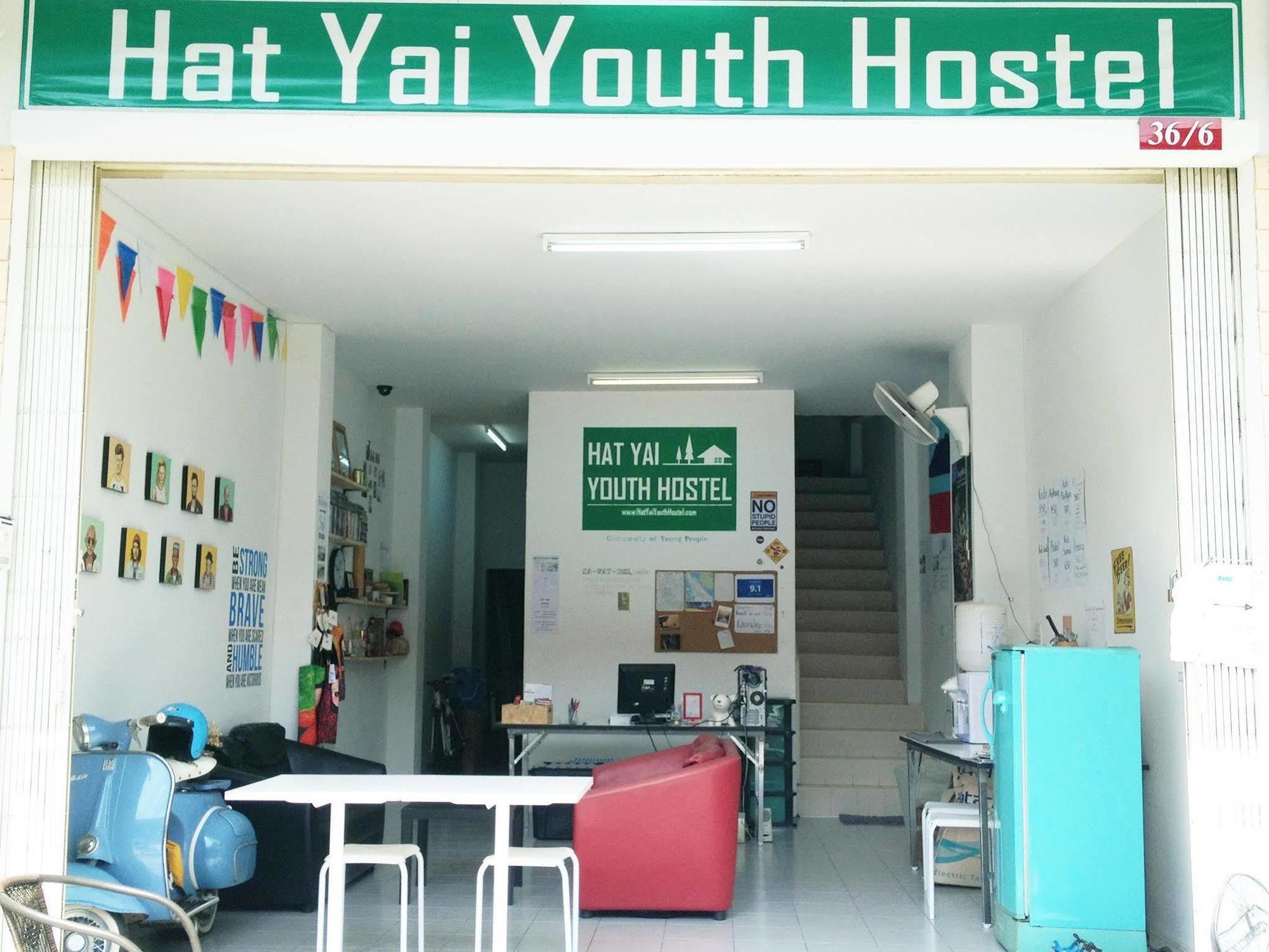 Yai Youth Hostel *