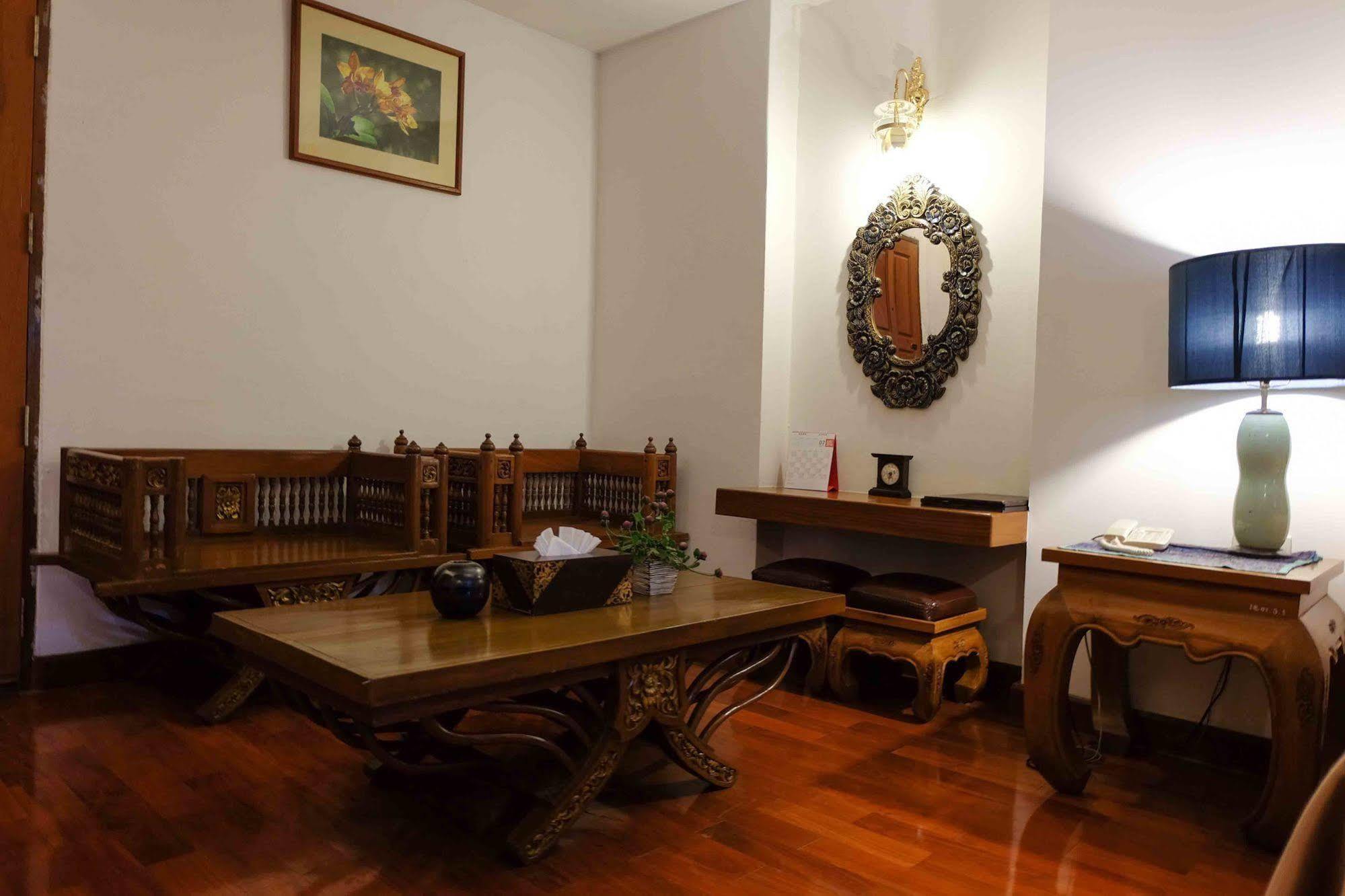 Karinthip Village Resort