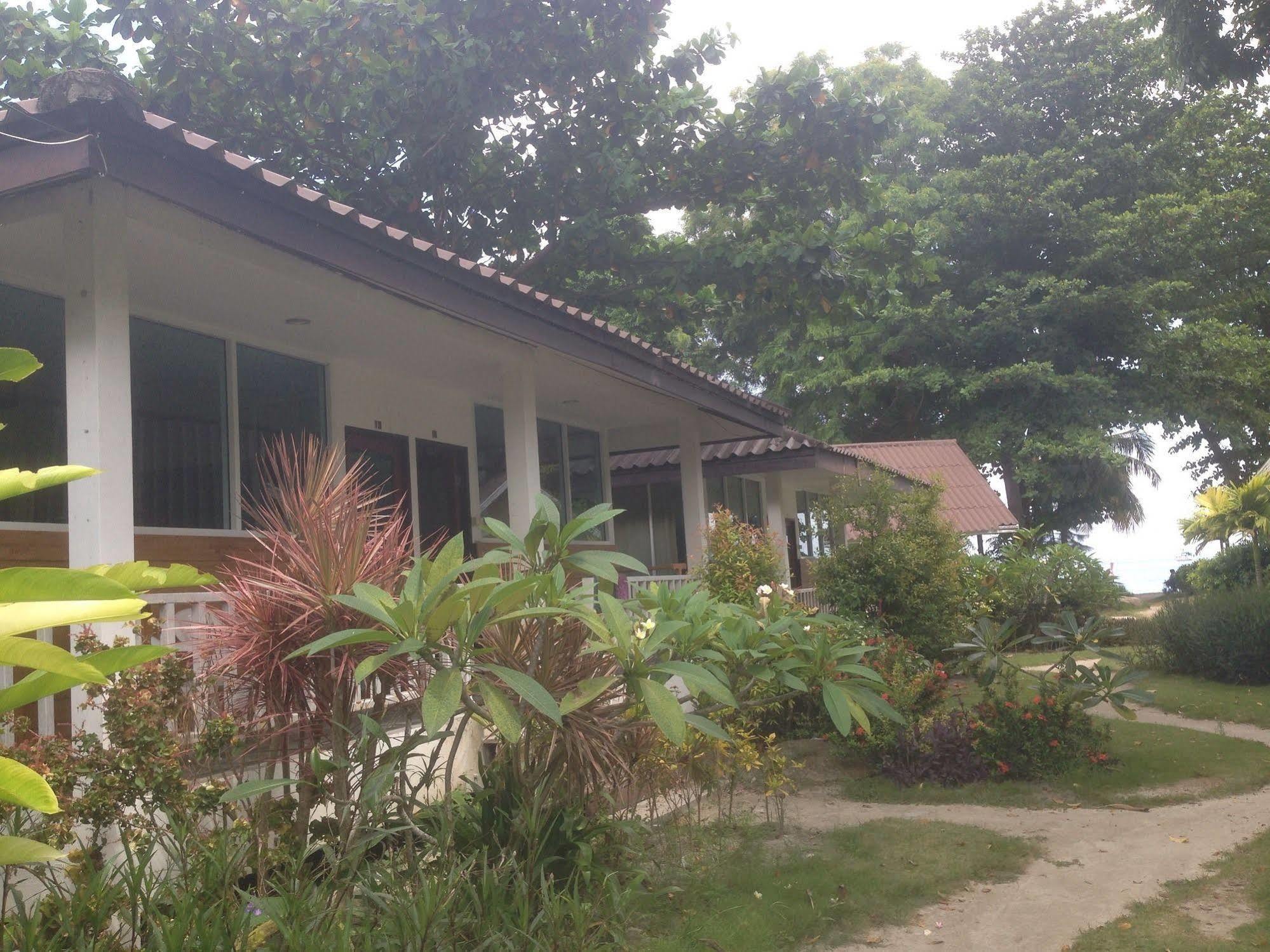Z-touch Island Resort 3*