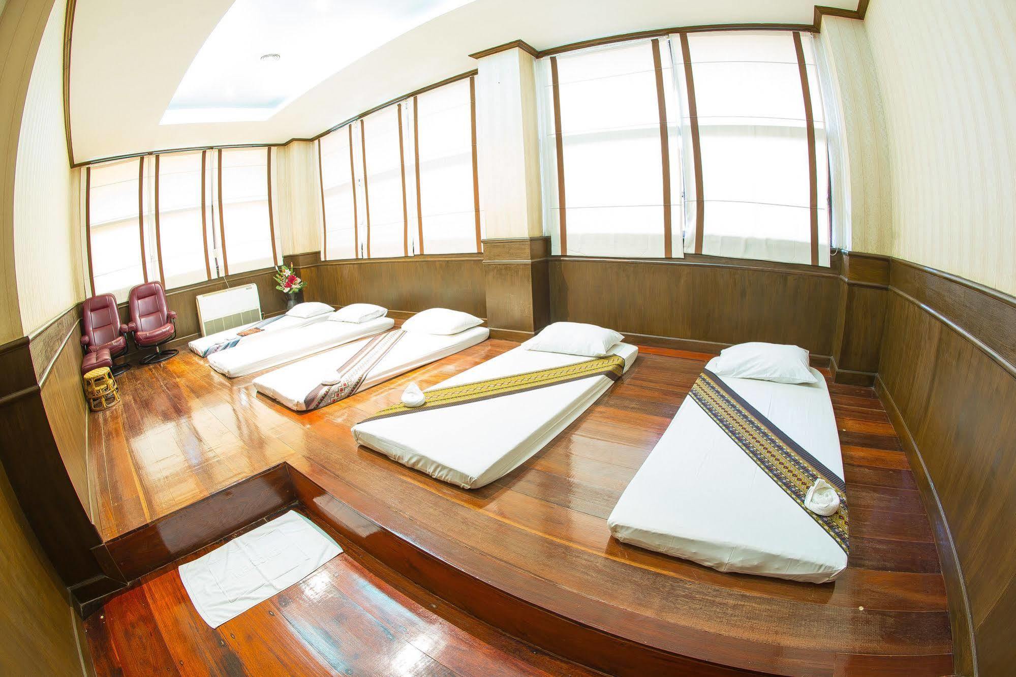 Golden Pine And Resort Chiang Rai