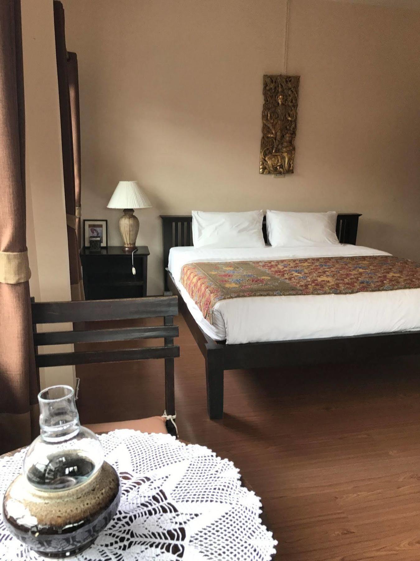 Baan Klang Vieng Chiang Mai