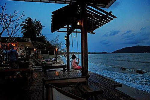 Ladawan Boutique Bang Saphan