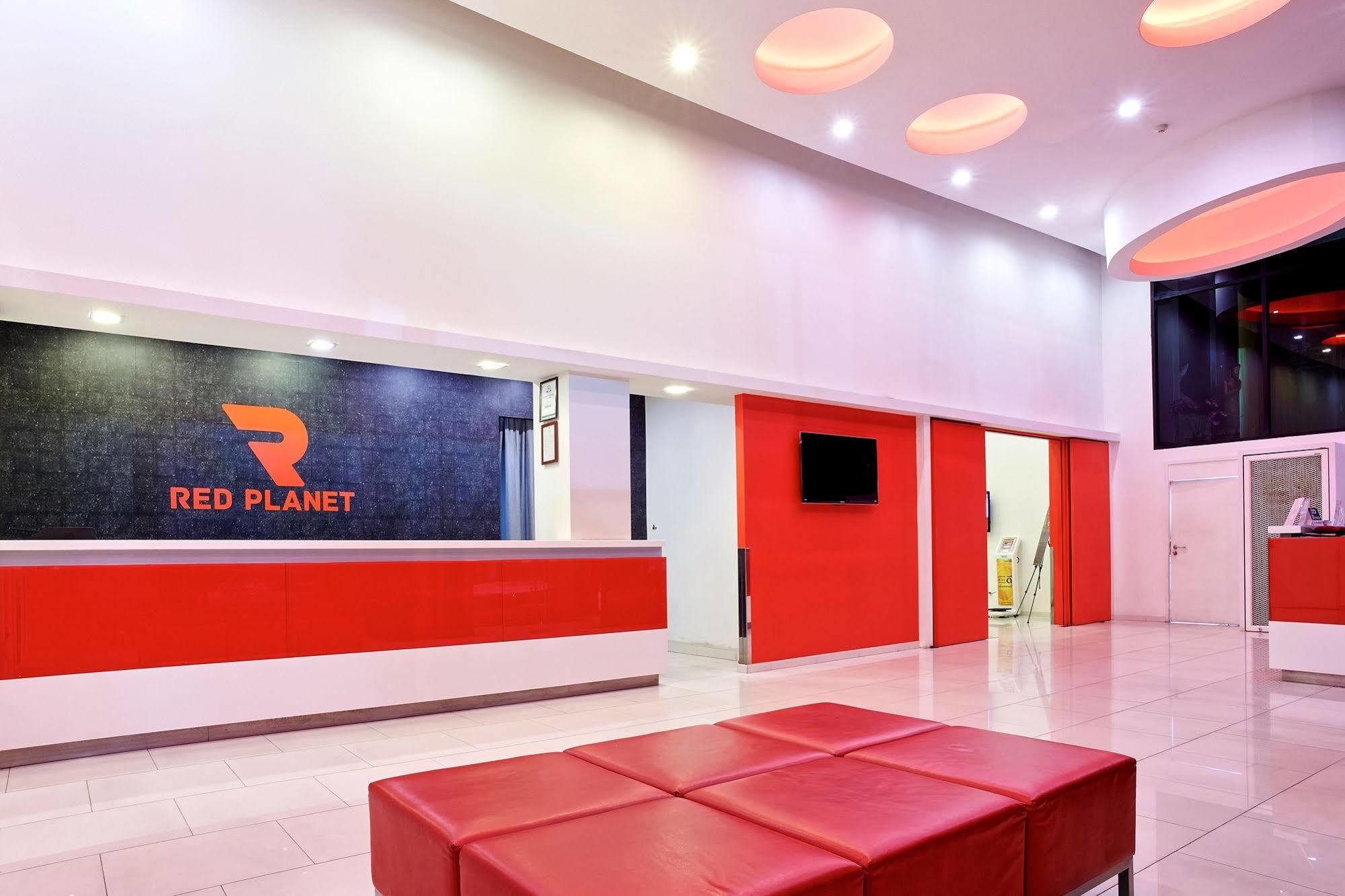 Red Planet Yai Sha Extra Hotel Hat Yai