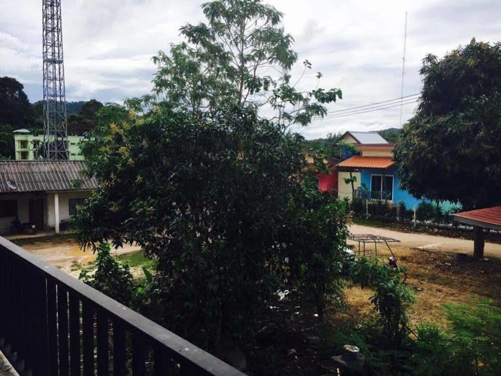 Lanta Grand House 3*