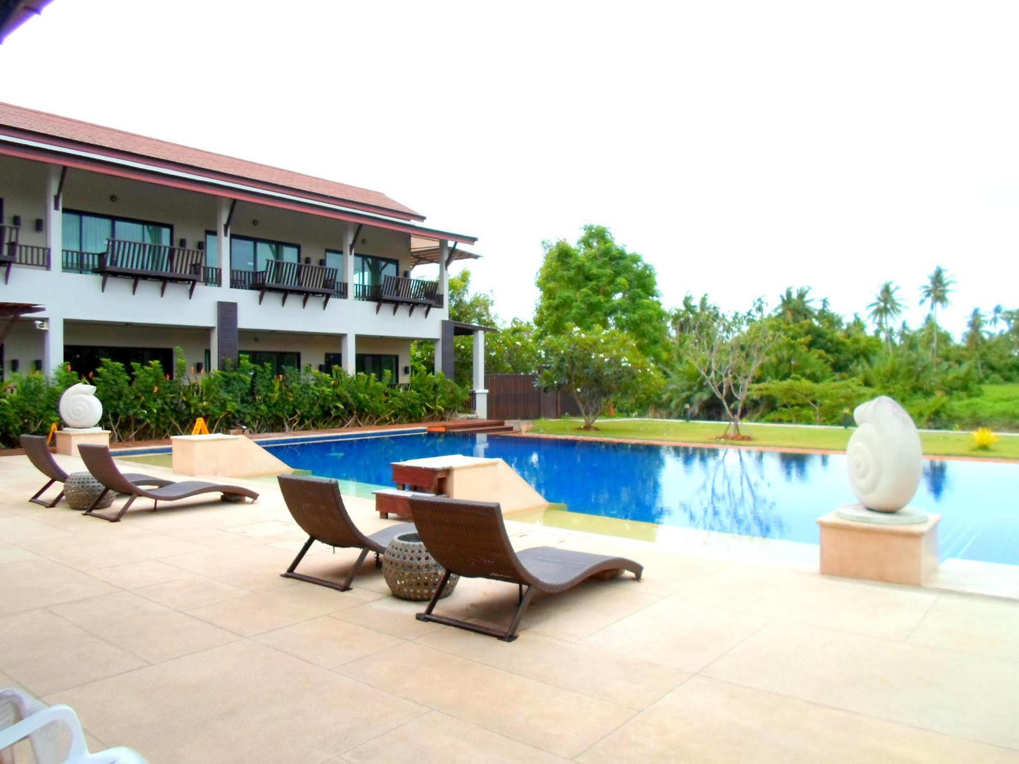 Naraya Riverside Hotel Surat Thani