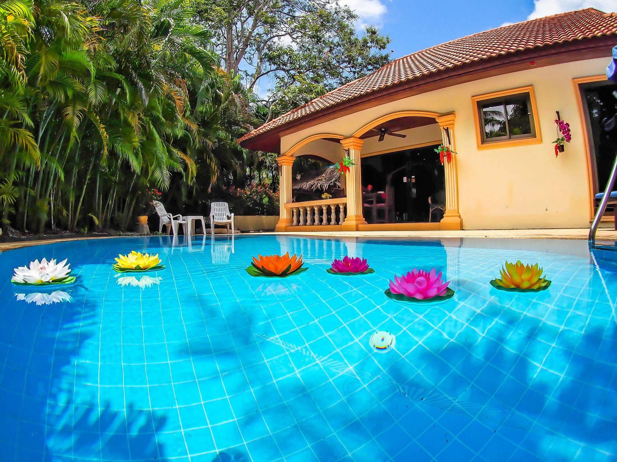 Coconut Paradise Villa Rawai