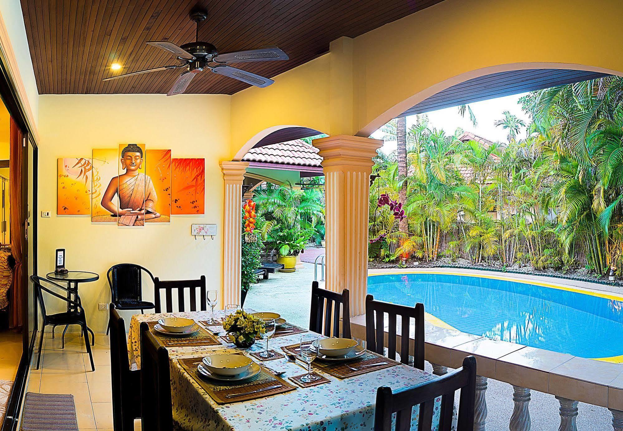 Villa Coconut Paradise