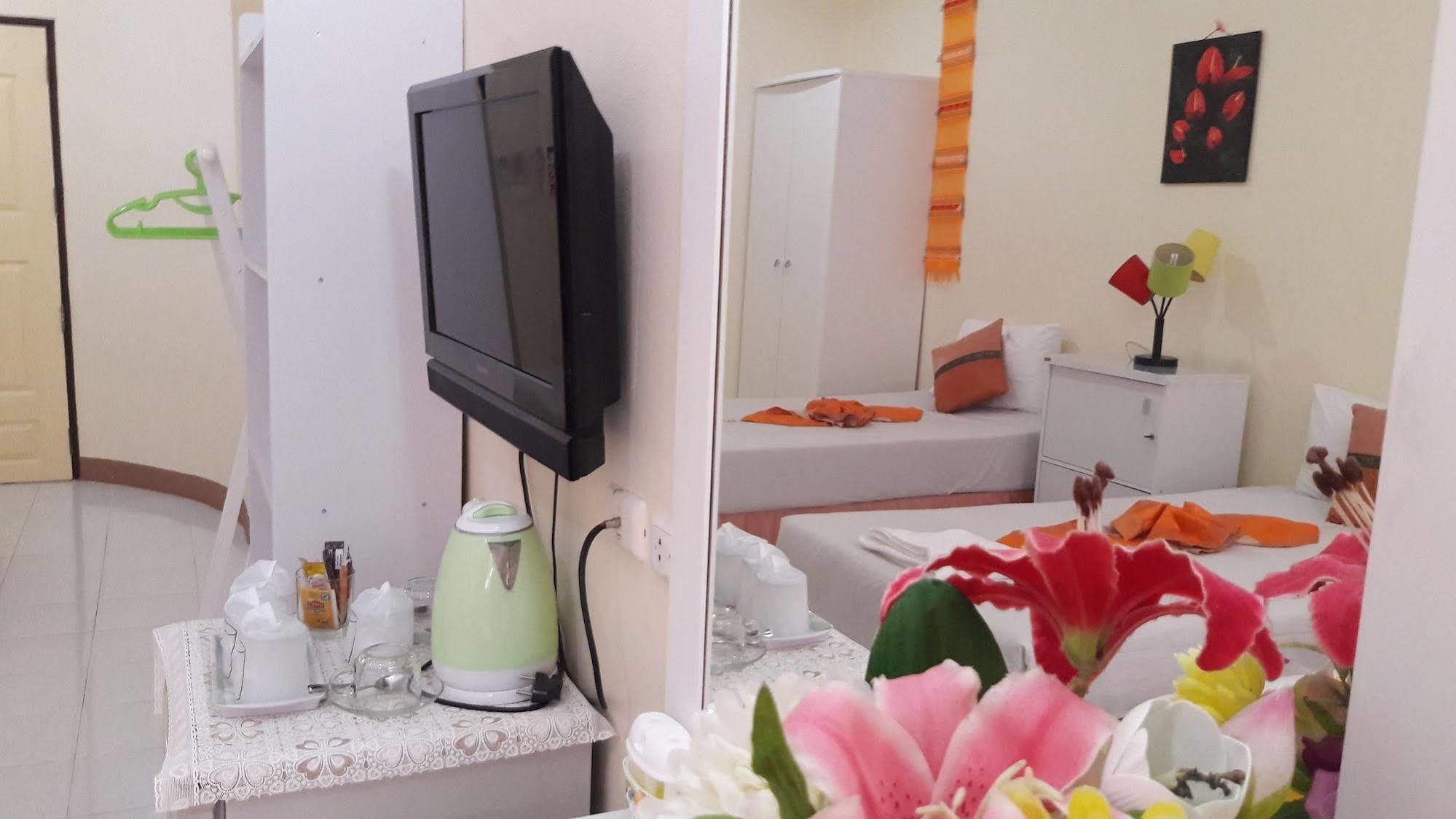 Oyo 1134 Baan Zarn Guest house Patong