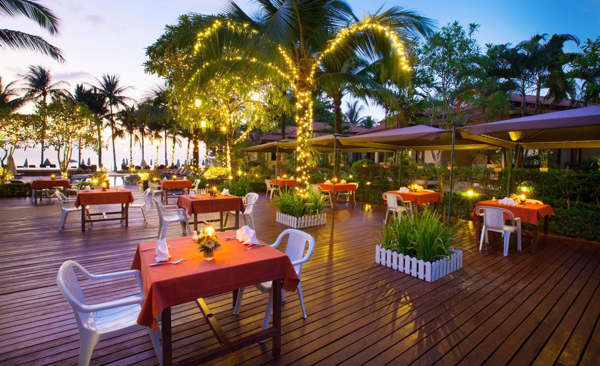 Khaolak Bayfront 3*