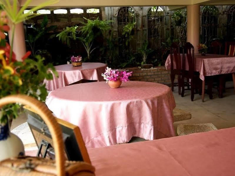 Loy Manee House