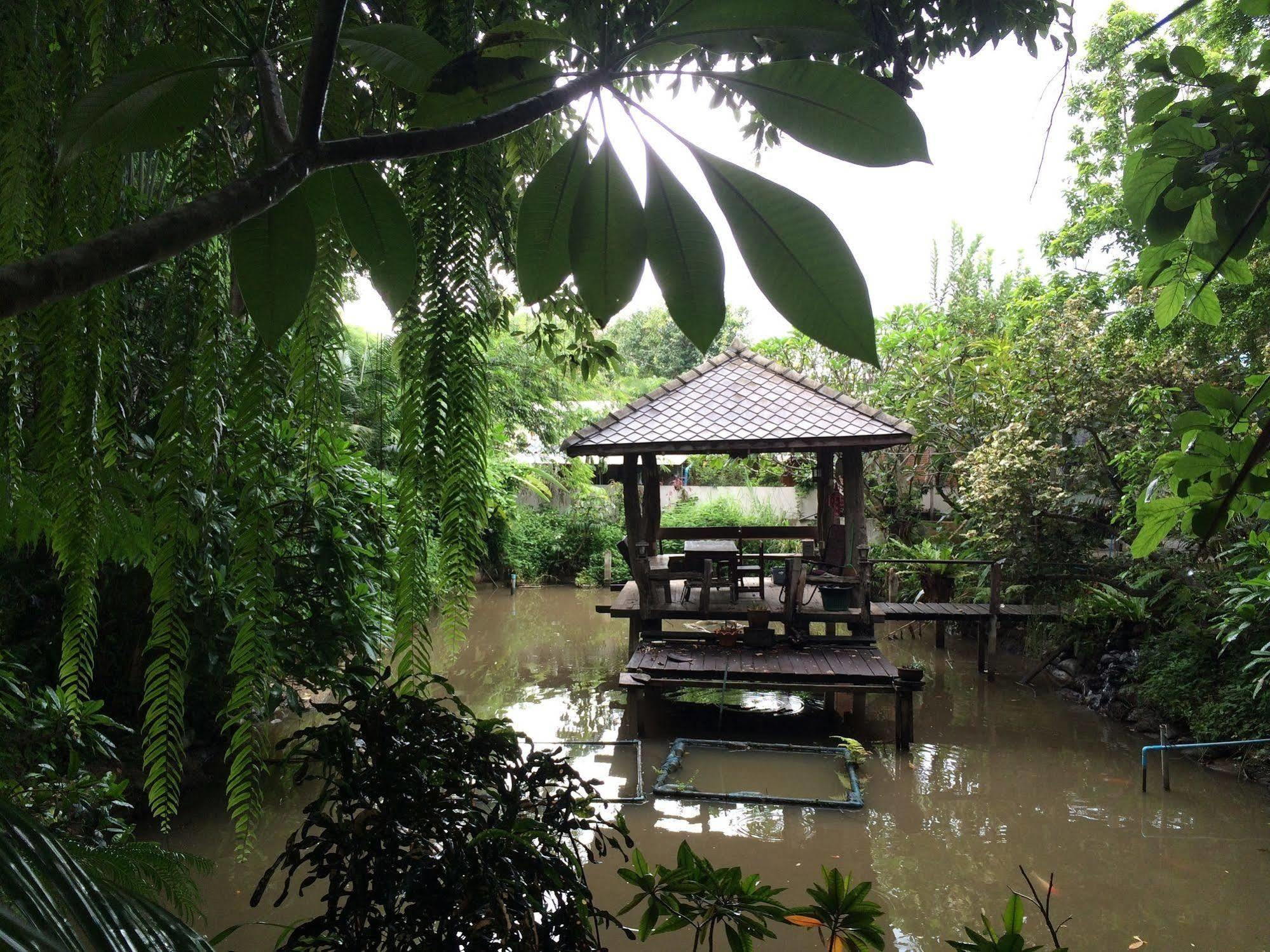 Pallada Bromeliads Garden And Farm stay Mae Rim