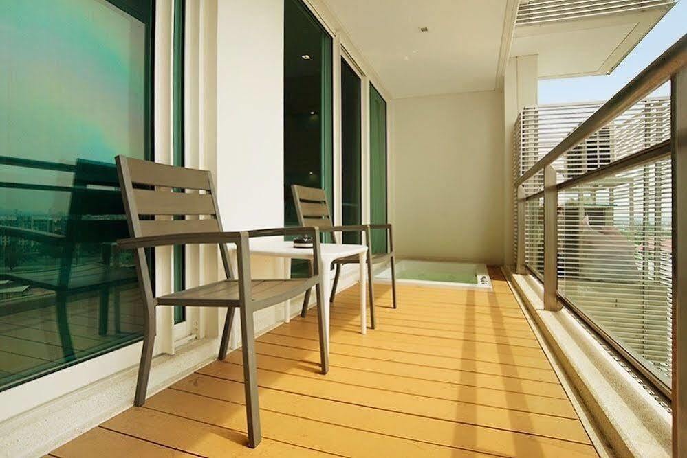 Reflection Jomtien Beach Condo By Dome 3* Jomtien Beach