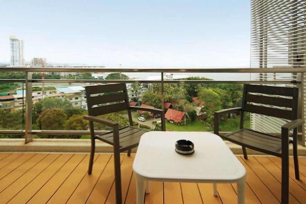 Reflection Jomtien Beach Condo By Dome Jomtien Beach