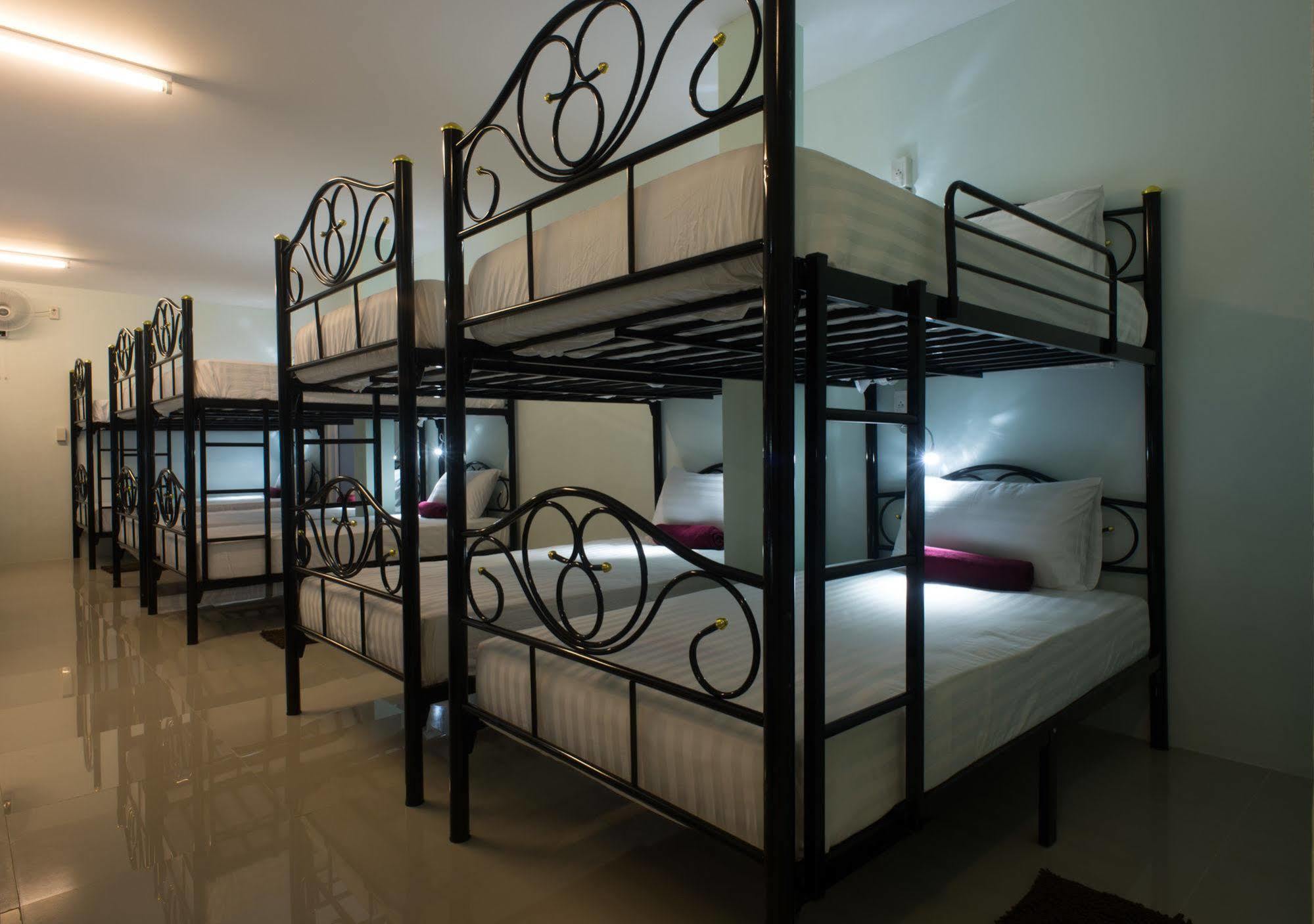 Hotel Plan B