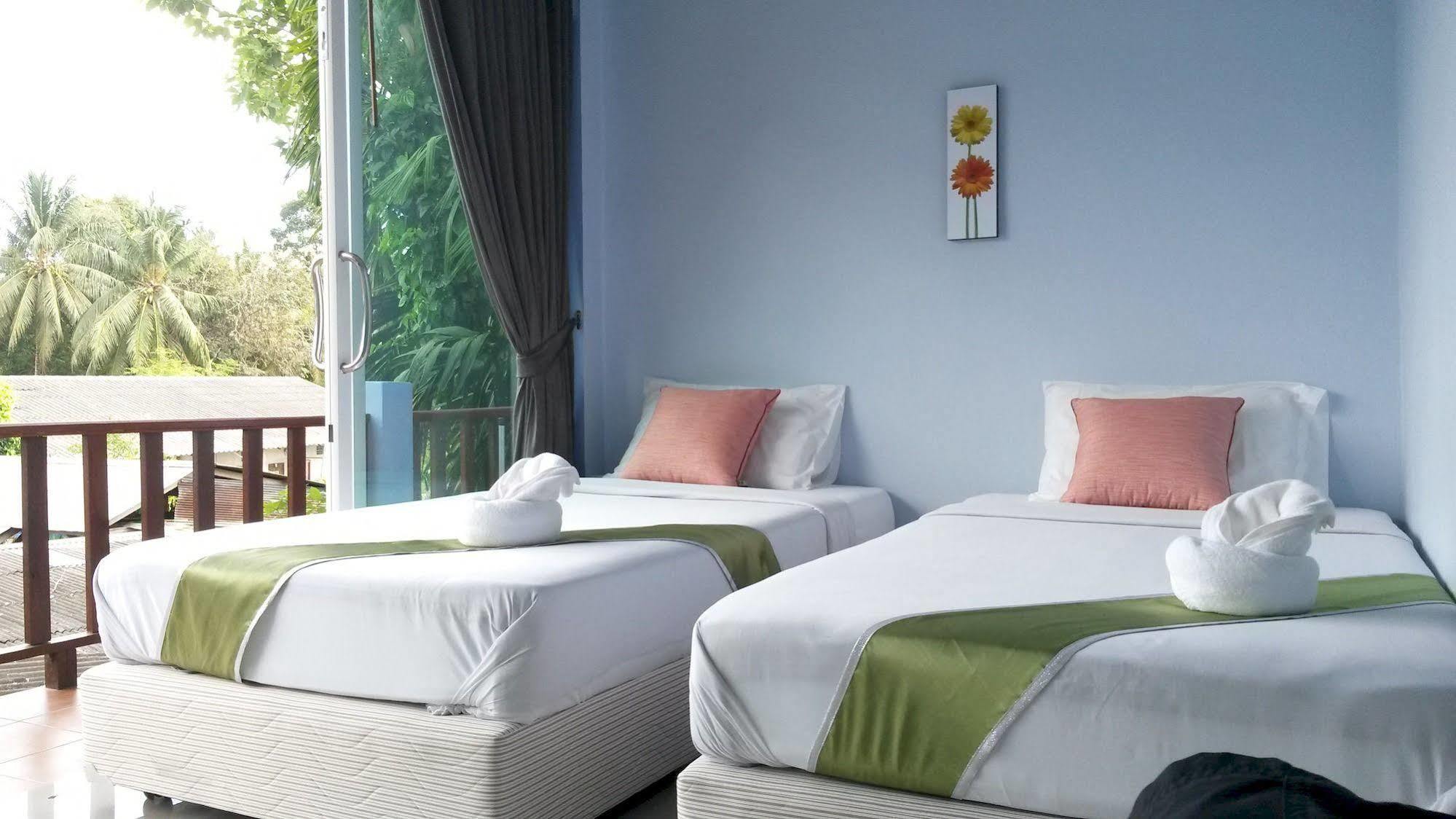 Rung Phangan Hotel